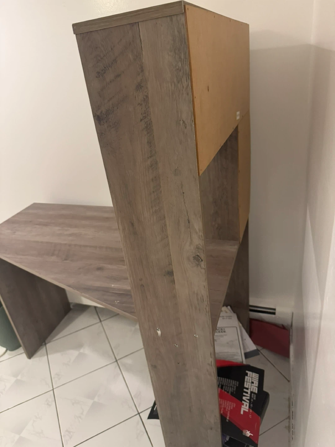 L-shaped desk with hutch - photo 4