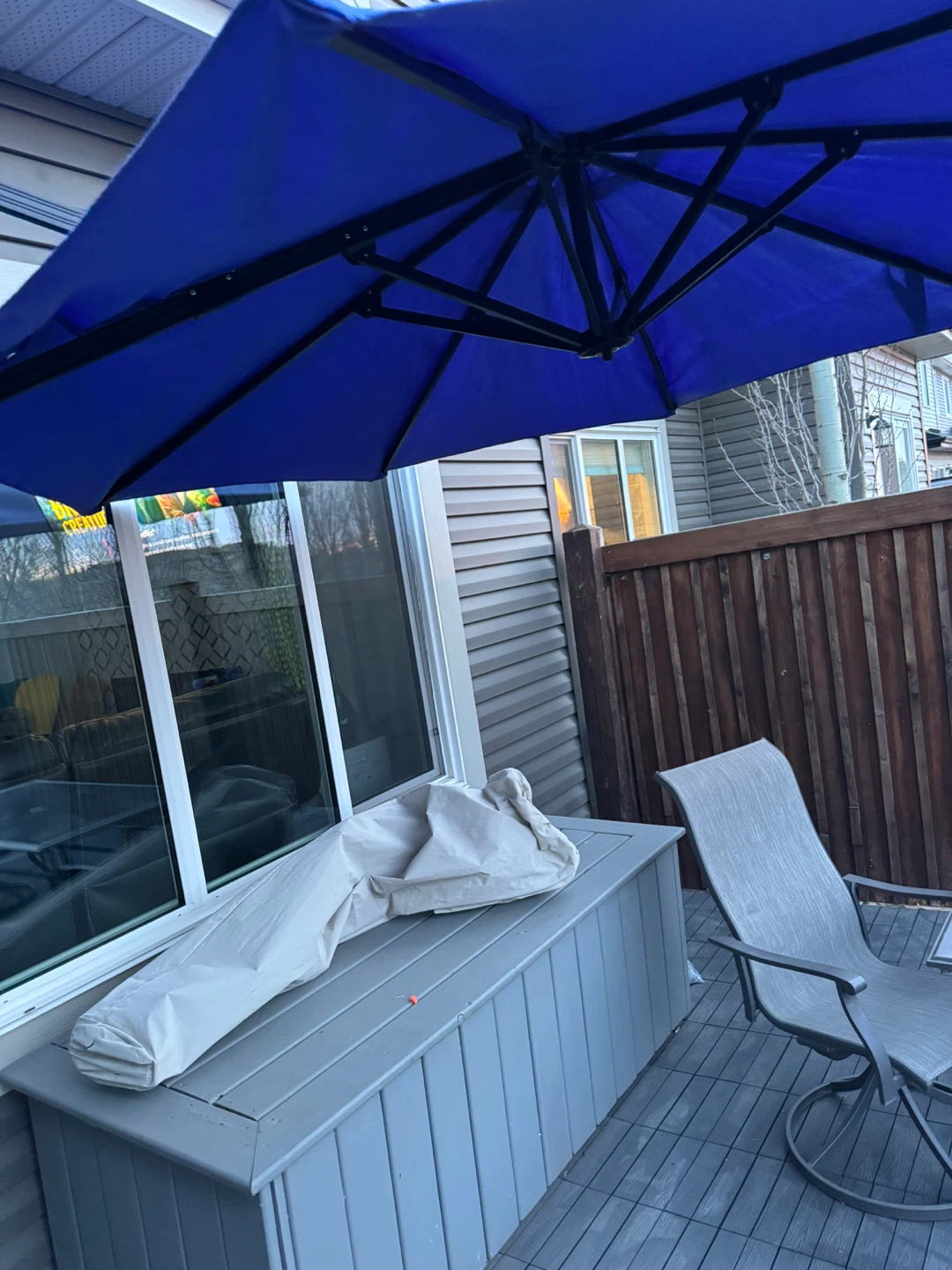Blue Cantilever Patio Umbrella - photo 2