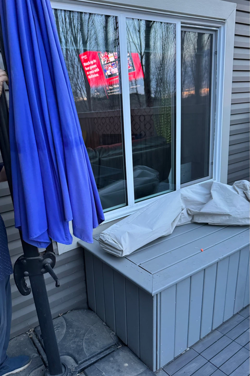Blue Cantilever Patio Umbrella - photo 5
