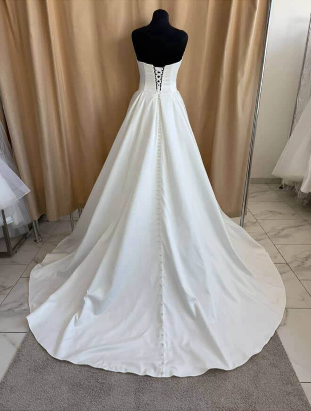 Satin Wedding Dress - photo 3