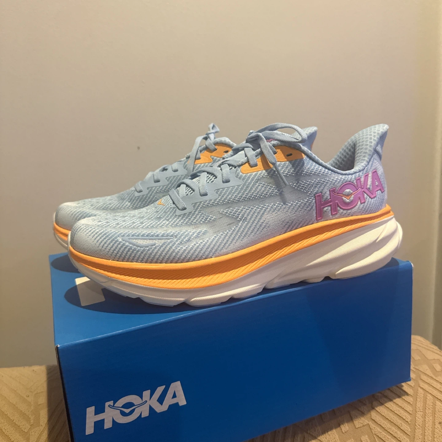 Hoka Clifton 9 Women's Running Shoes
