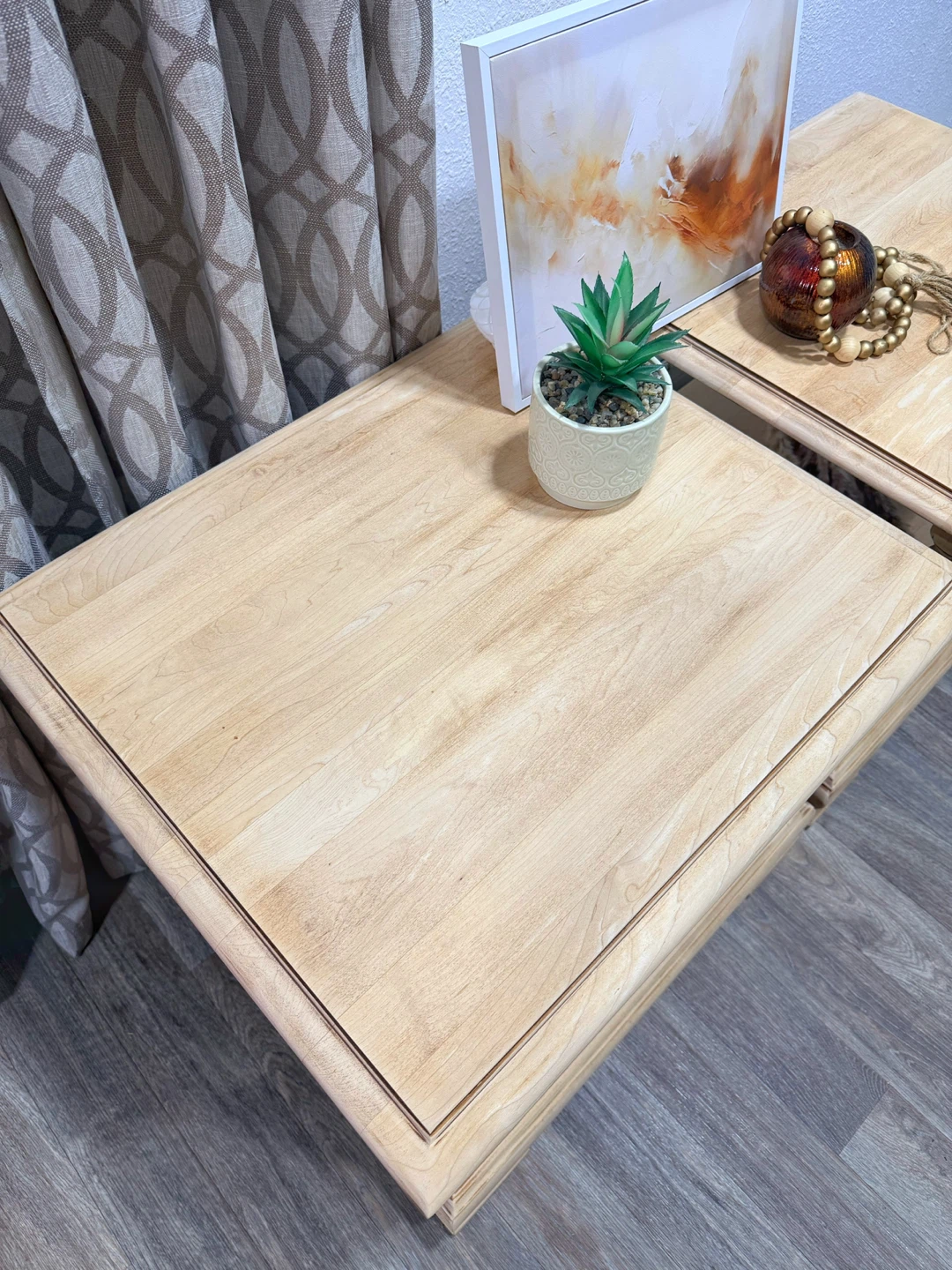 Beautiful Farmhouse-Style Side Table Set - photo 4