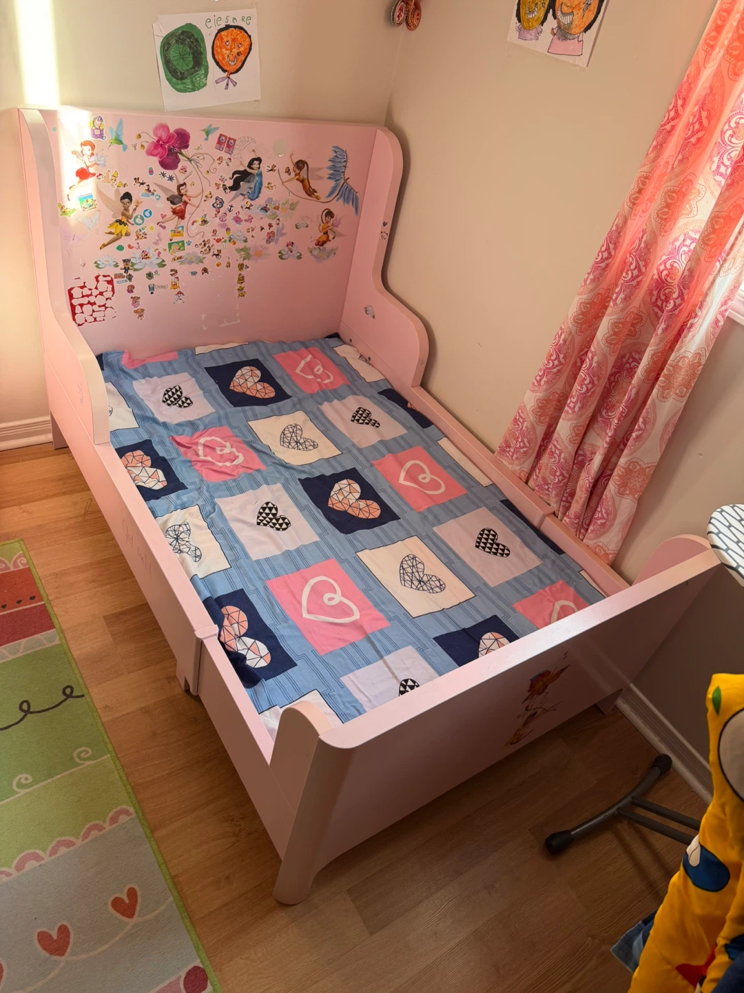 Pink Princess Toddler Bed with Matching Dresser - photo 2