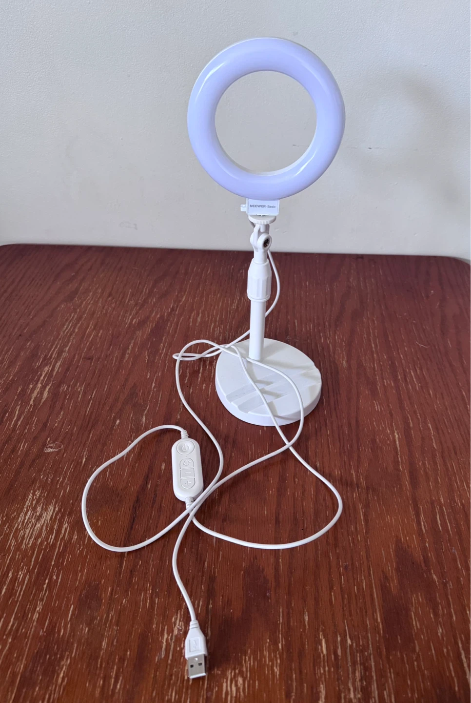 BNIB 5” Desk Ring Light