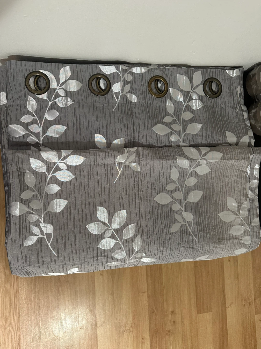 Pair of Curtains - Orange/Pink Floral & Grey Leaf Print - photo 4