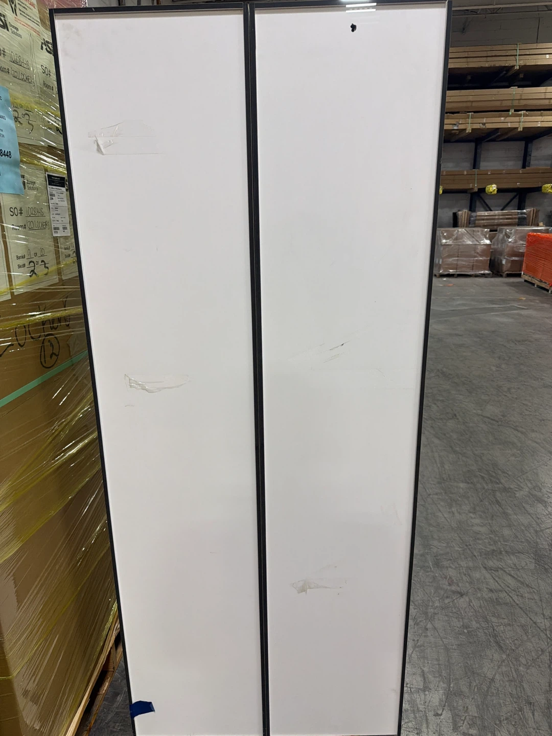 White 8-Door Locker Unit - photo 5