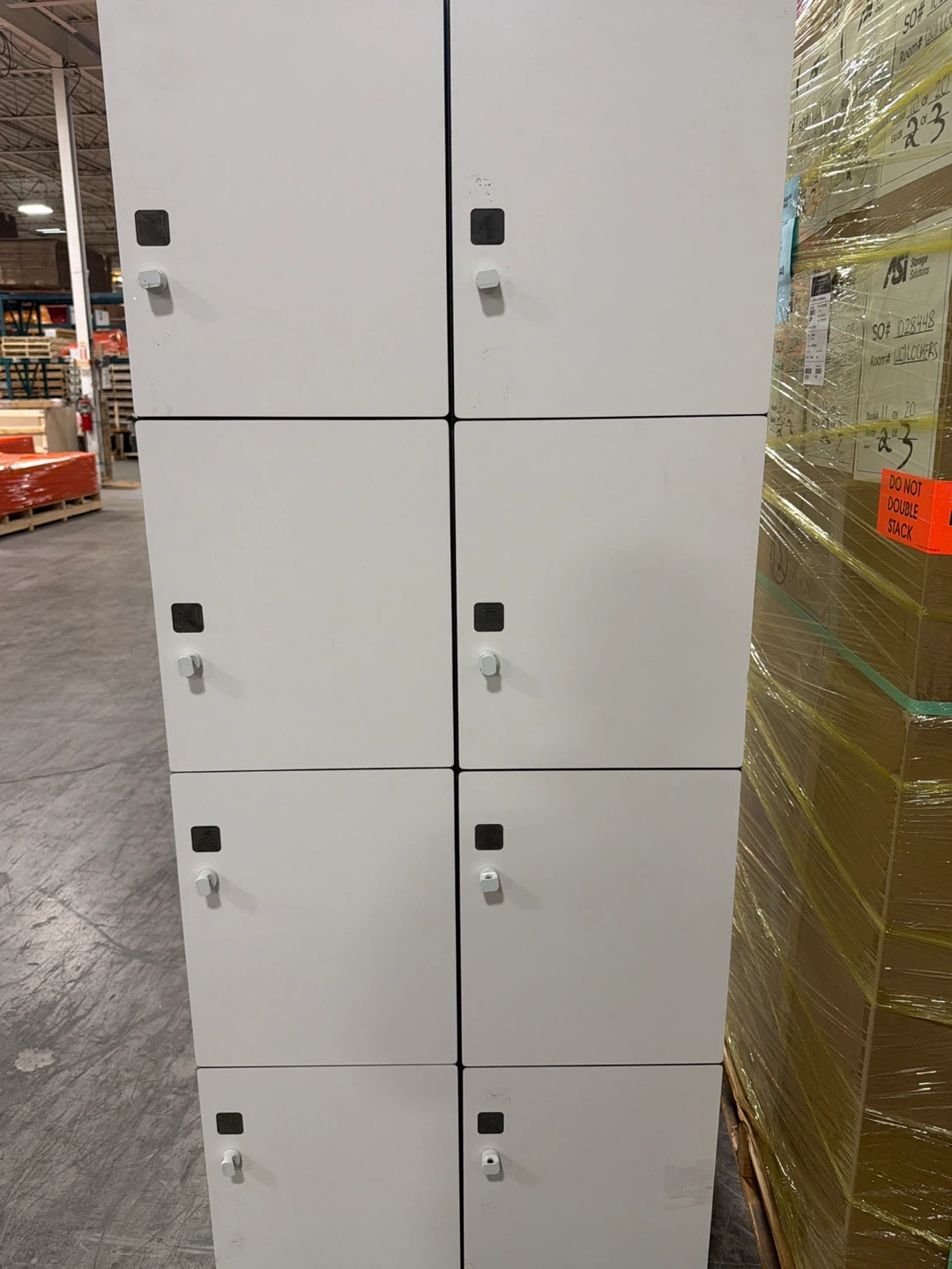 White 8-Door Locker Unit