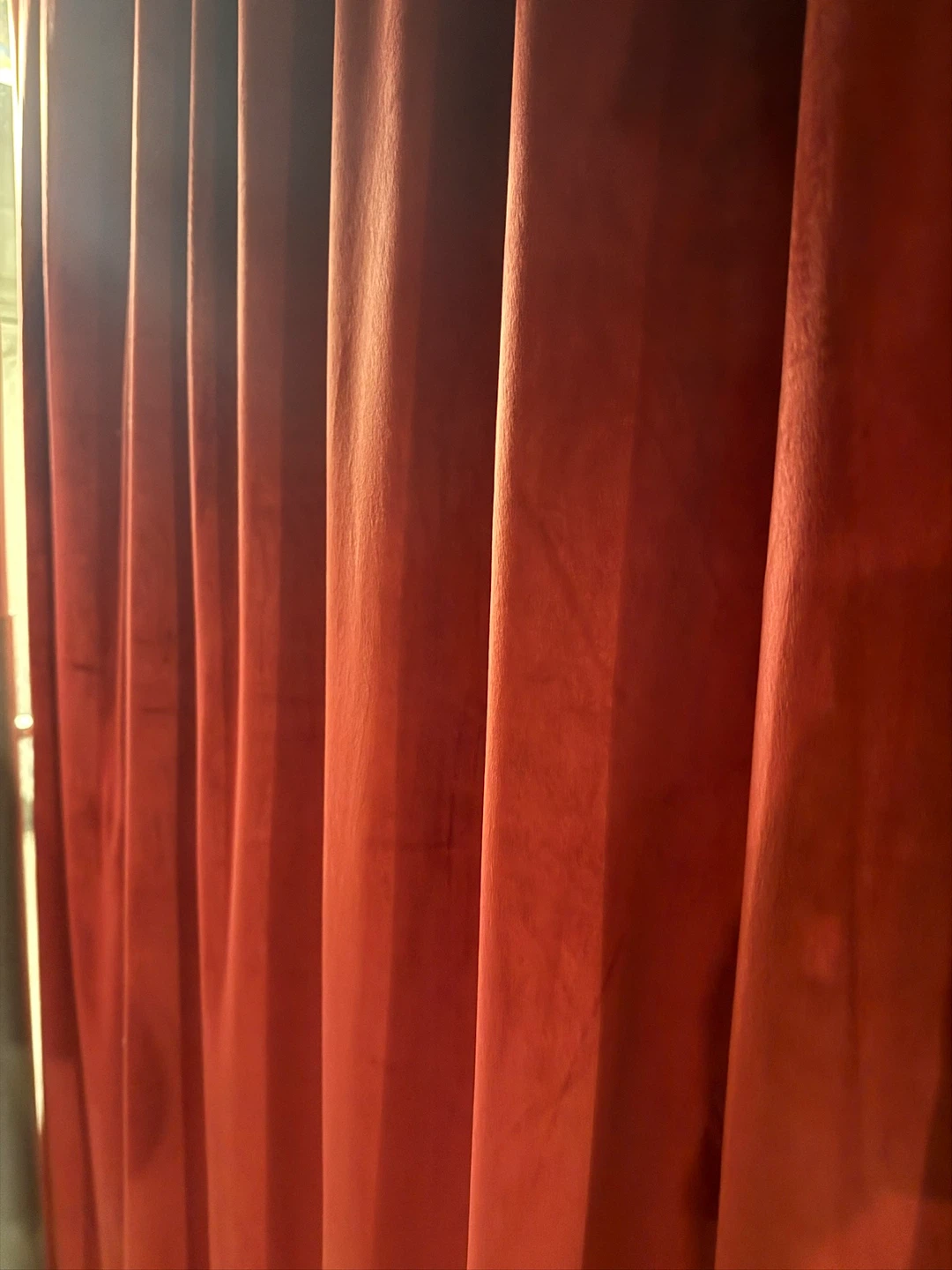 Red Velvet Curtains - photo 3
