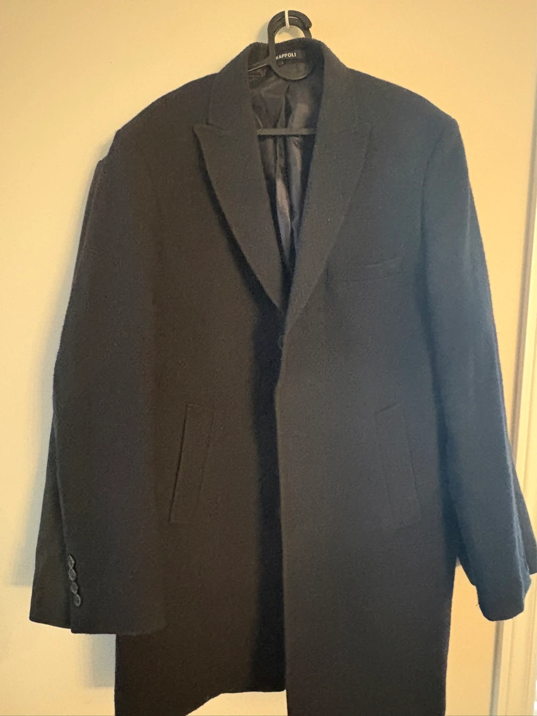 Men's clothing