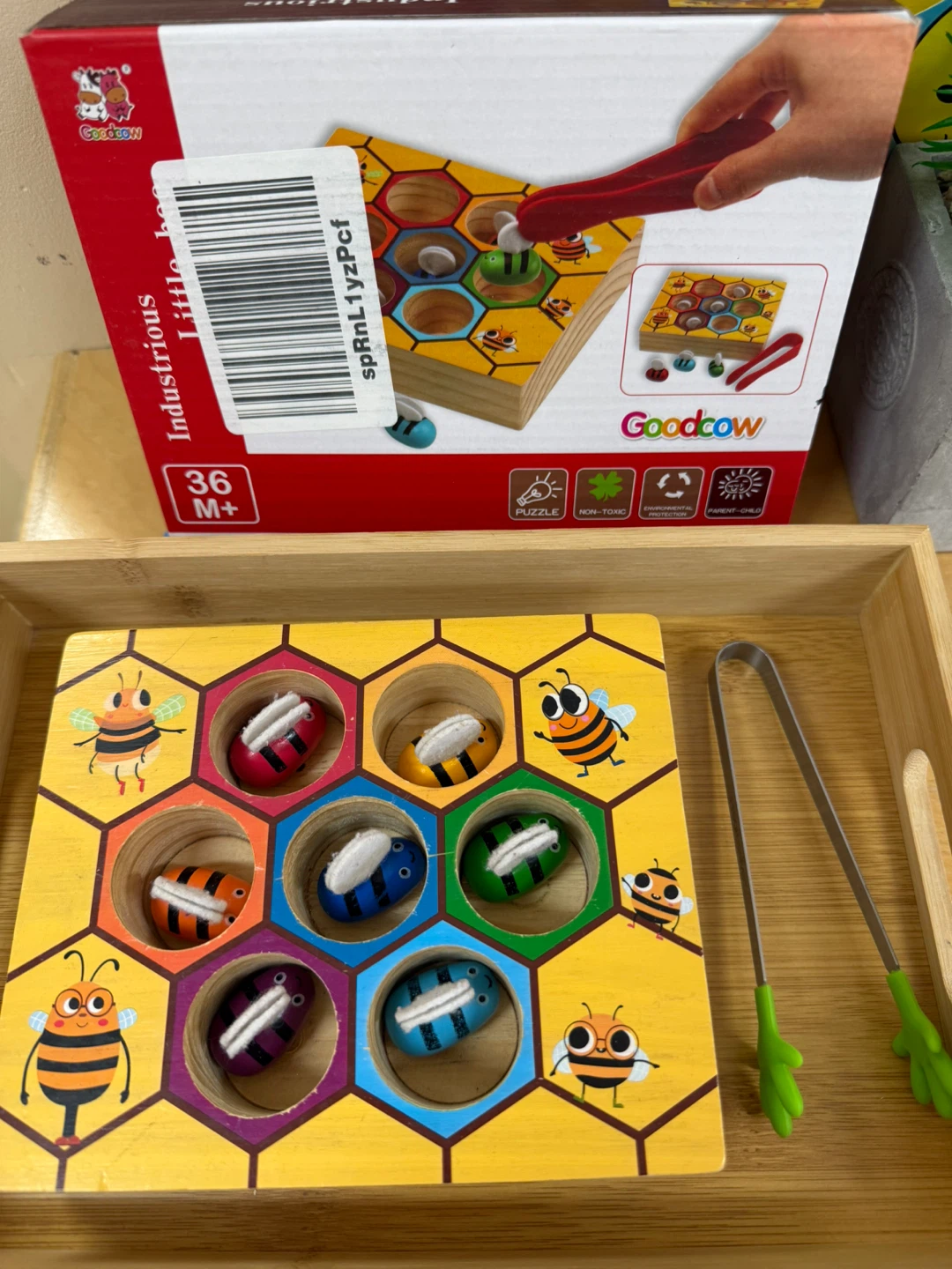 Goodcow Busy Bee Matching Game with Tweezer