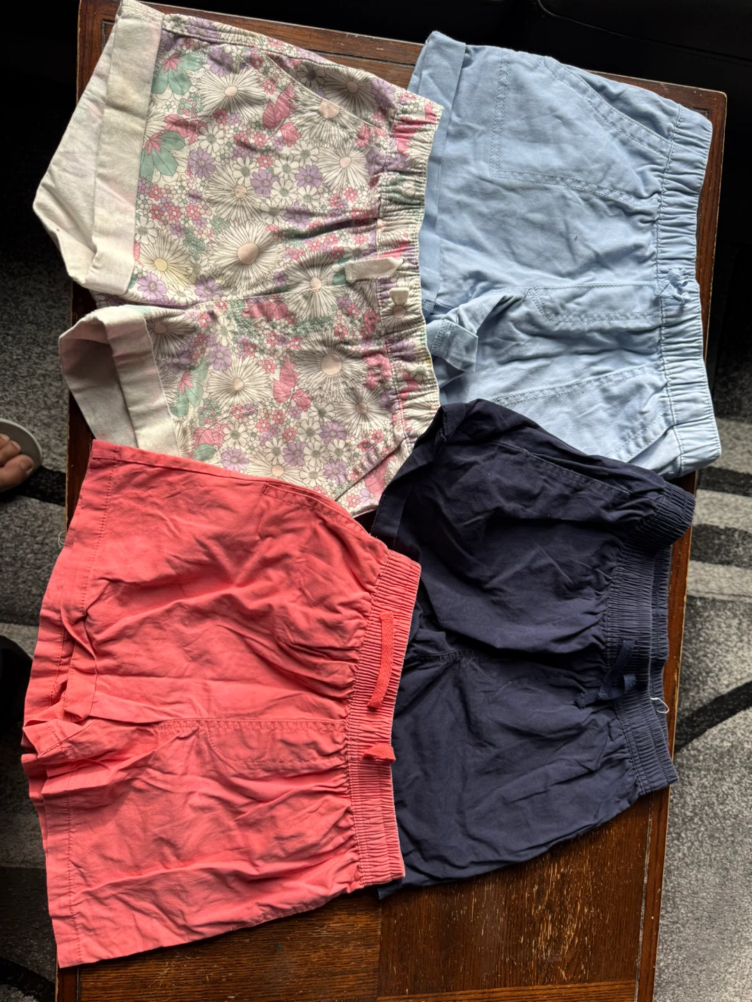 Lot of 9 Girl’s Shorts size 12-14 - photo 2