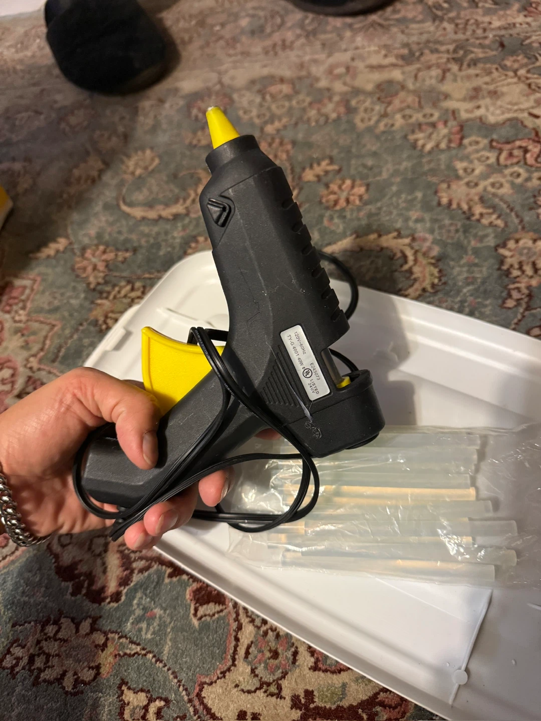 Hot Glue Gun with Glue Sticks