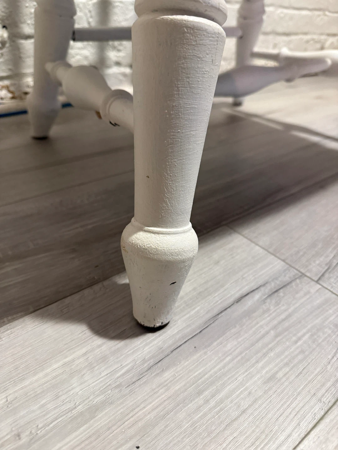 Solid wood white chair - photo 3