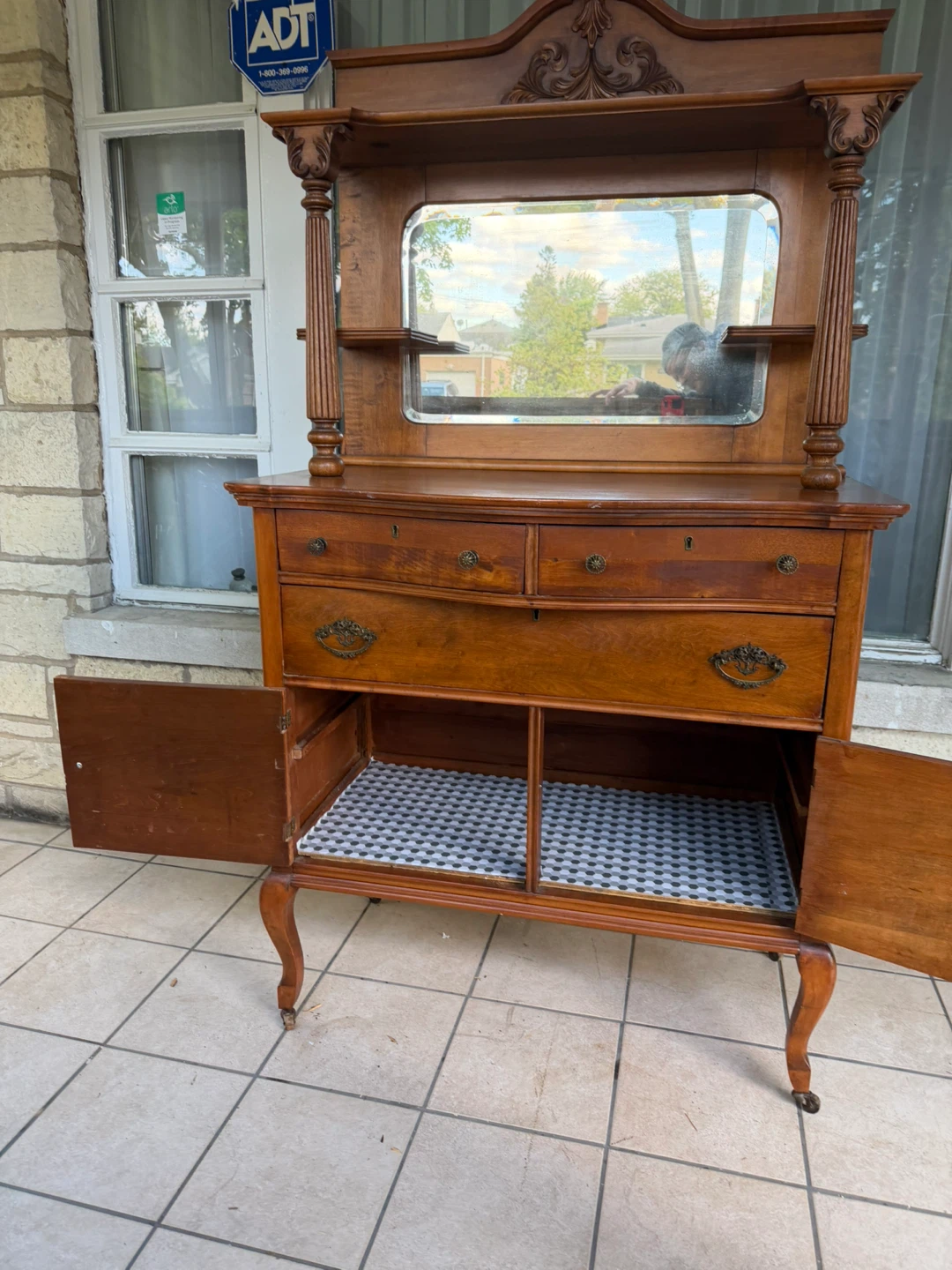 Antique Wooden Dresser with Mirror - photo 2