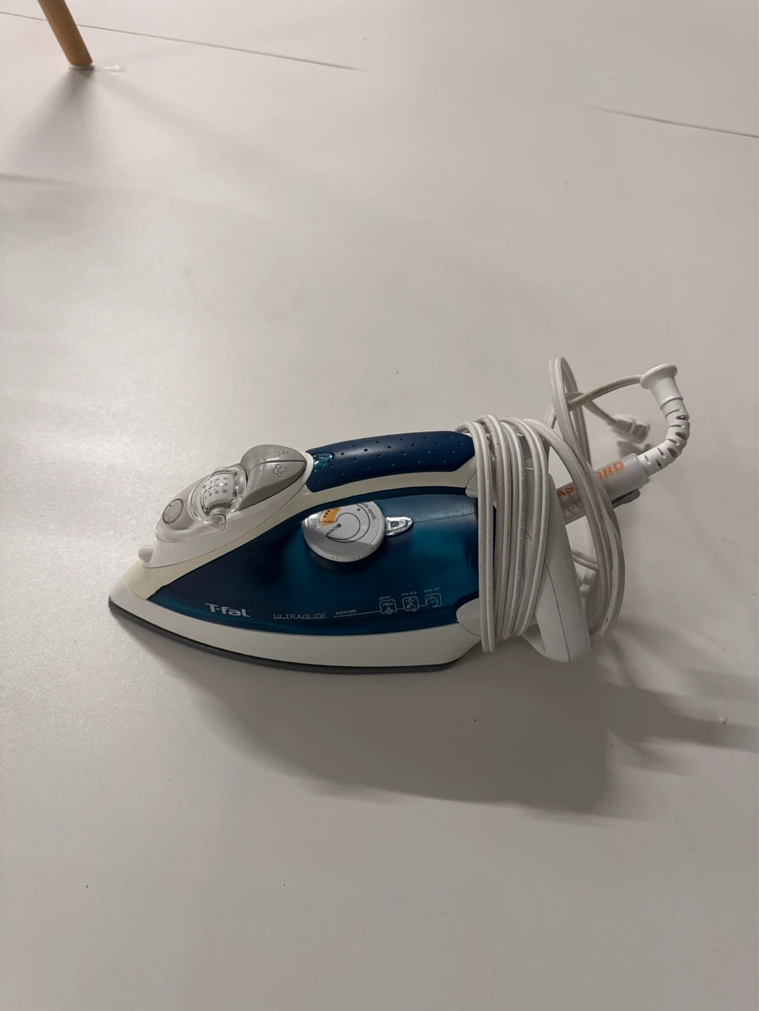 T-fal Ultraglide Steam Iron