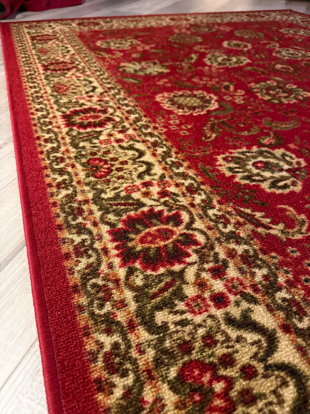 Red Traditional Area Rug - photo 4