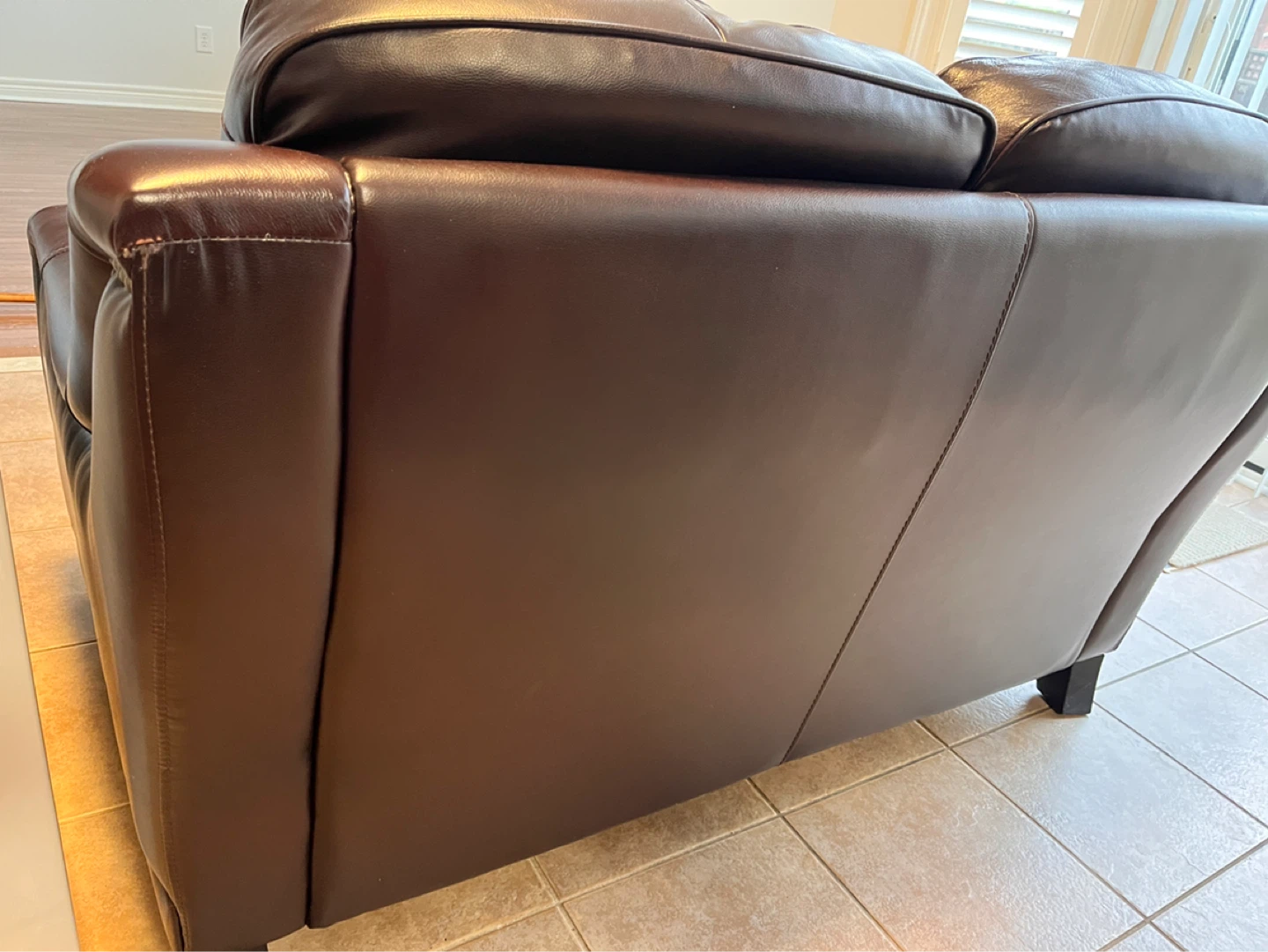 Brown Leather Loveseat for Sale - photo 3
