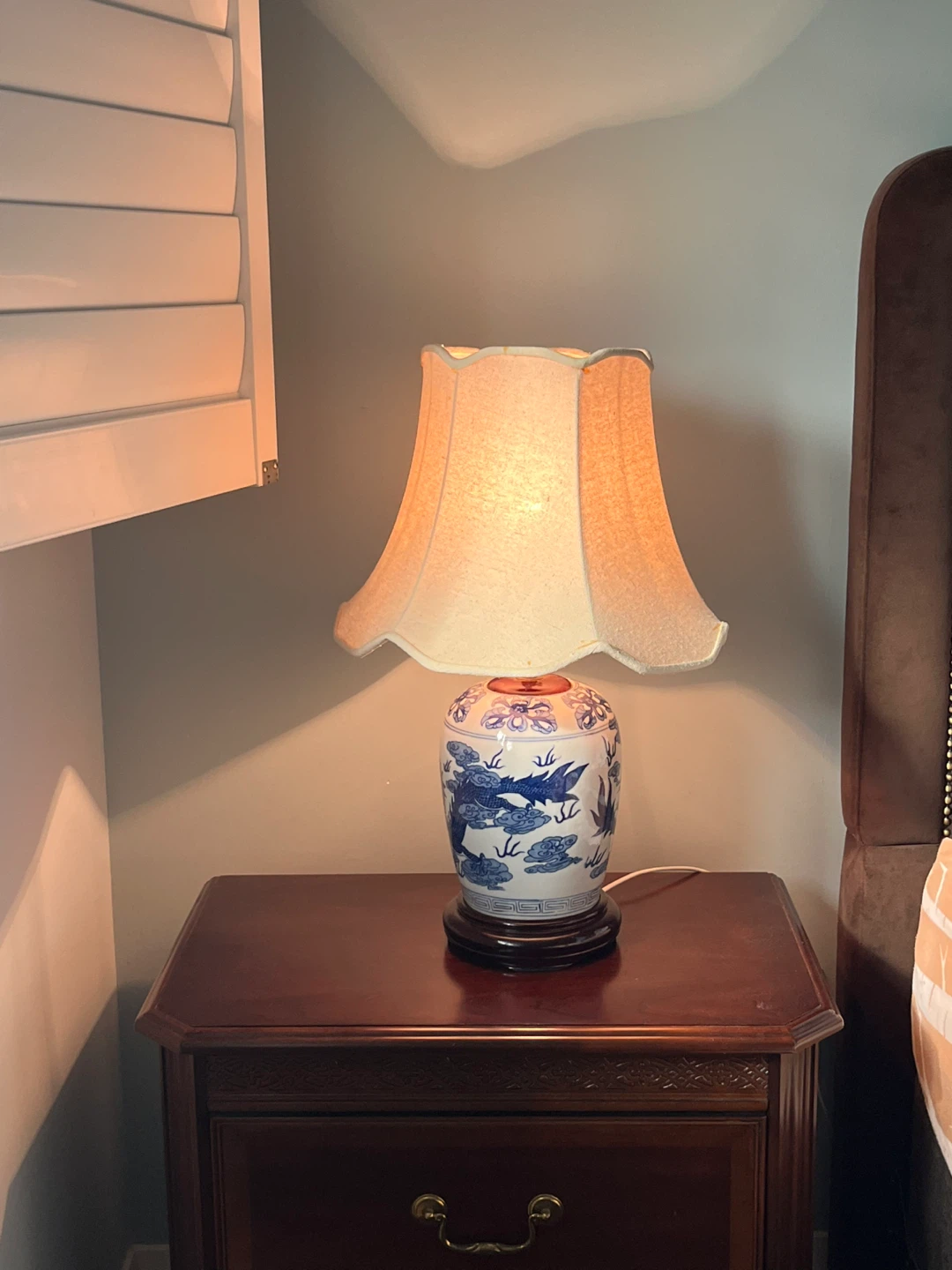 Blue and White Dragon Ginger Jar Table Lamp - photo 3