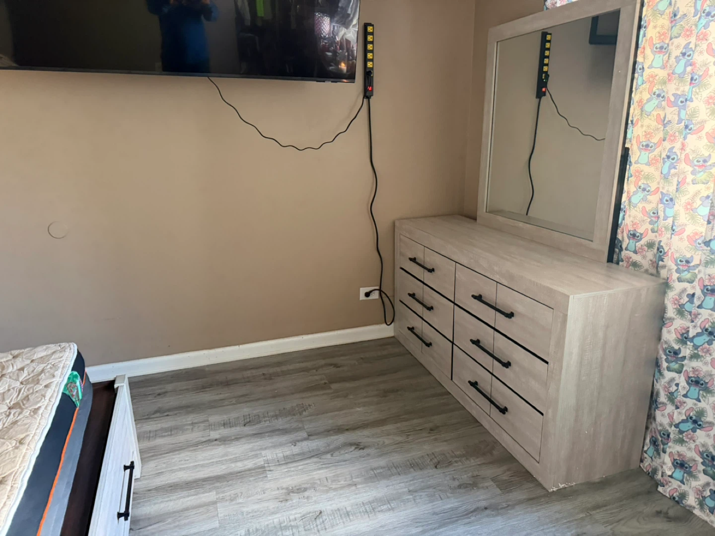 Queen Size Bed Frame with Storage Drawers Mattress - photo 3