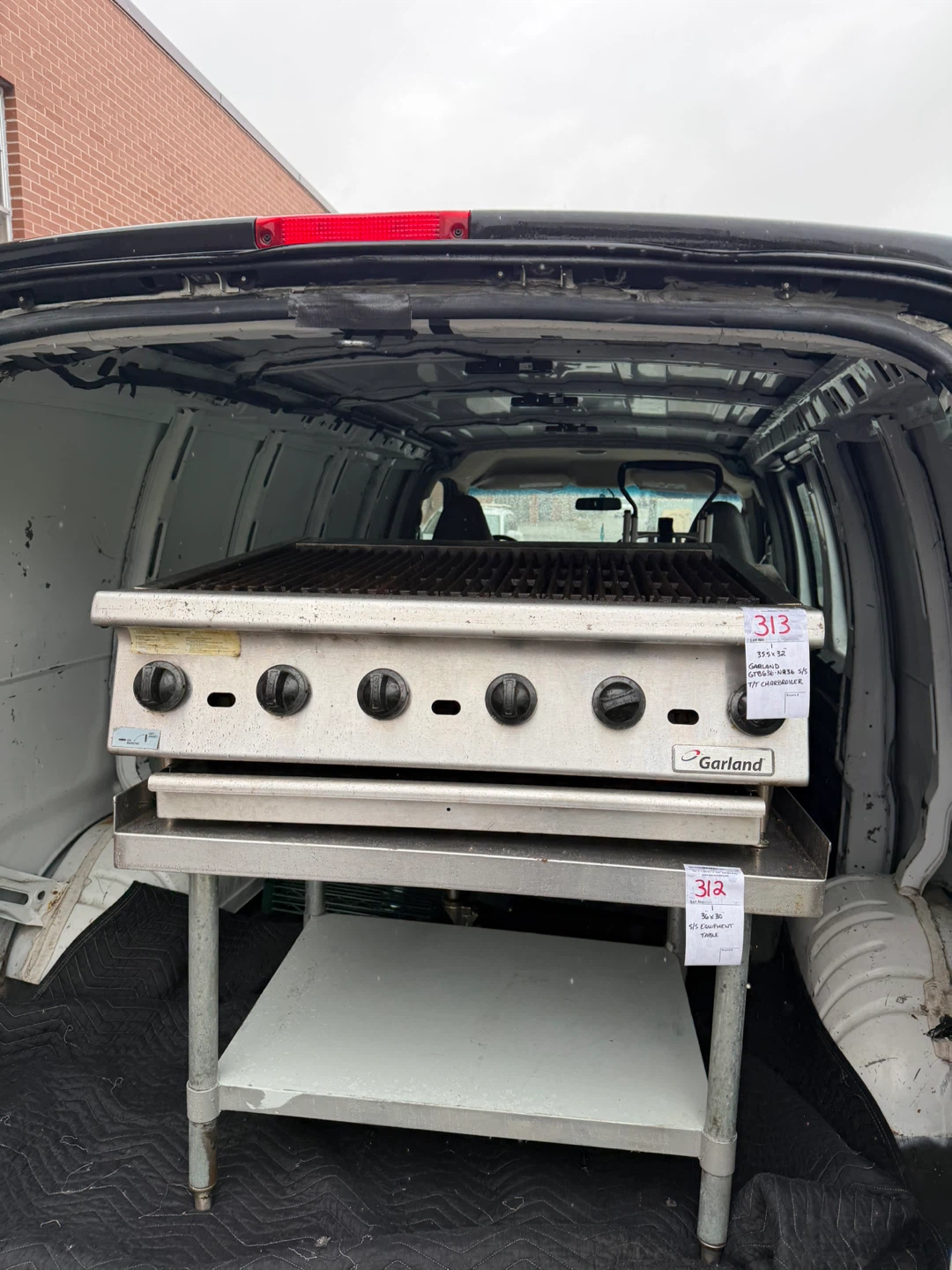 Furniture & appliances Delivery