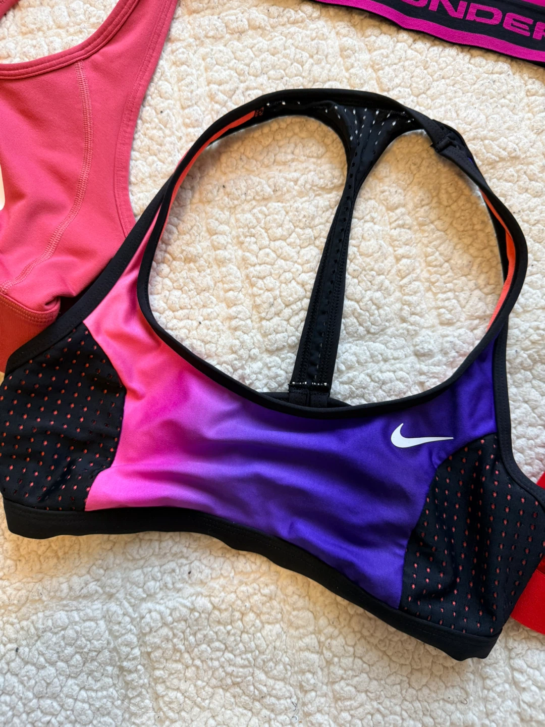 Bundle of  6 sports  Bras - Nike, UA,Puma, The North Face - photo 5