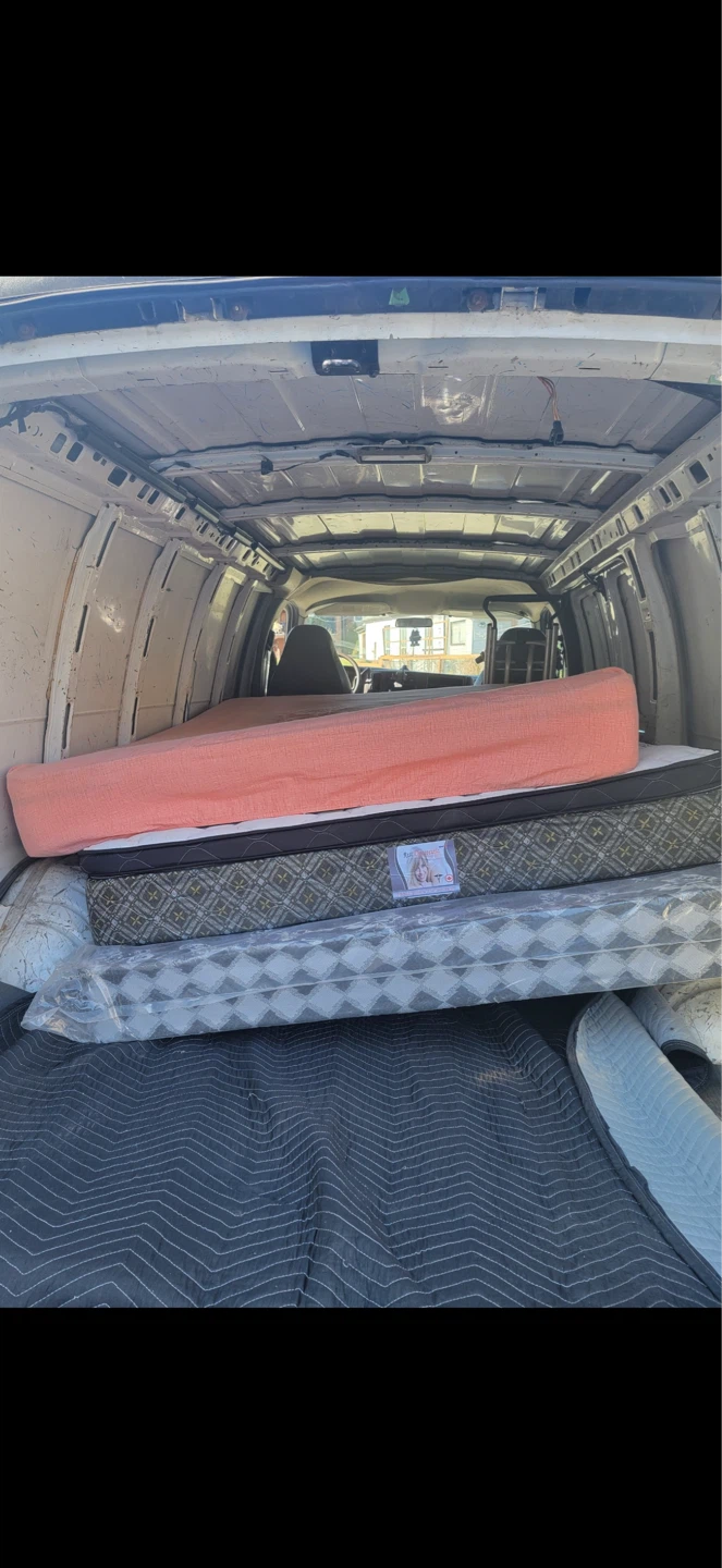 Urgent sofa / fridge /mattress delivery - photo 2