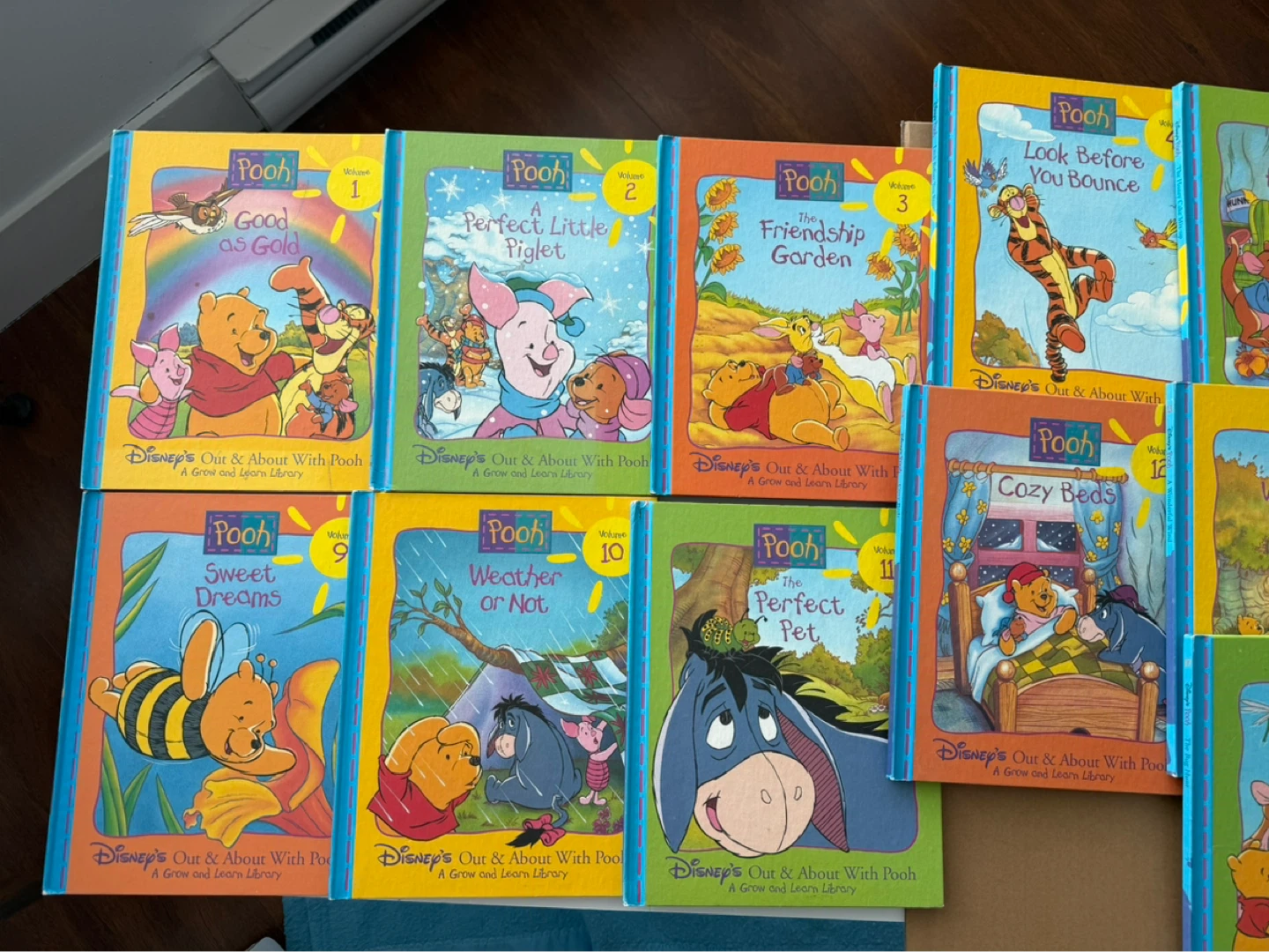 Winnie the Pooh A Grow and Learn Library Book Set - photo 3