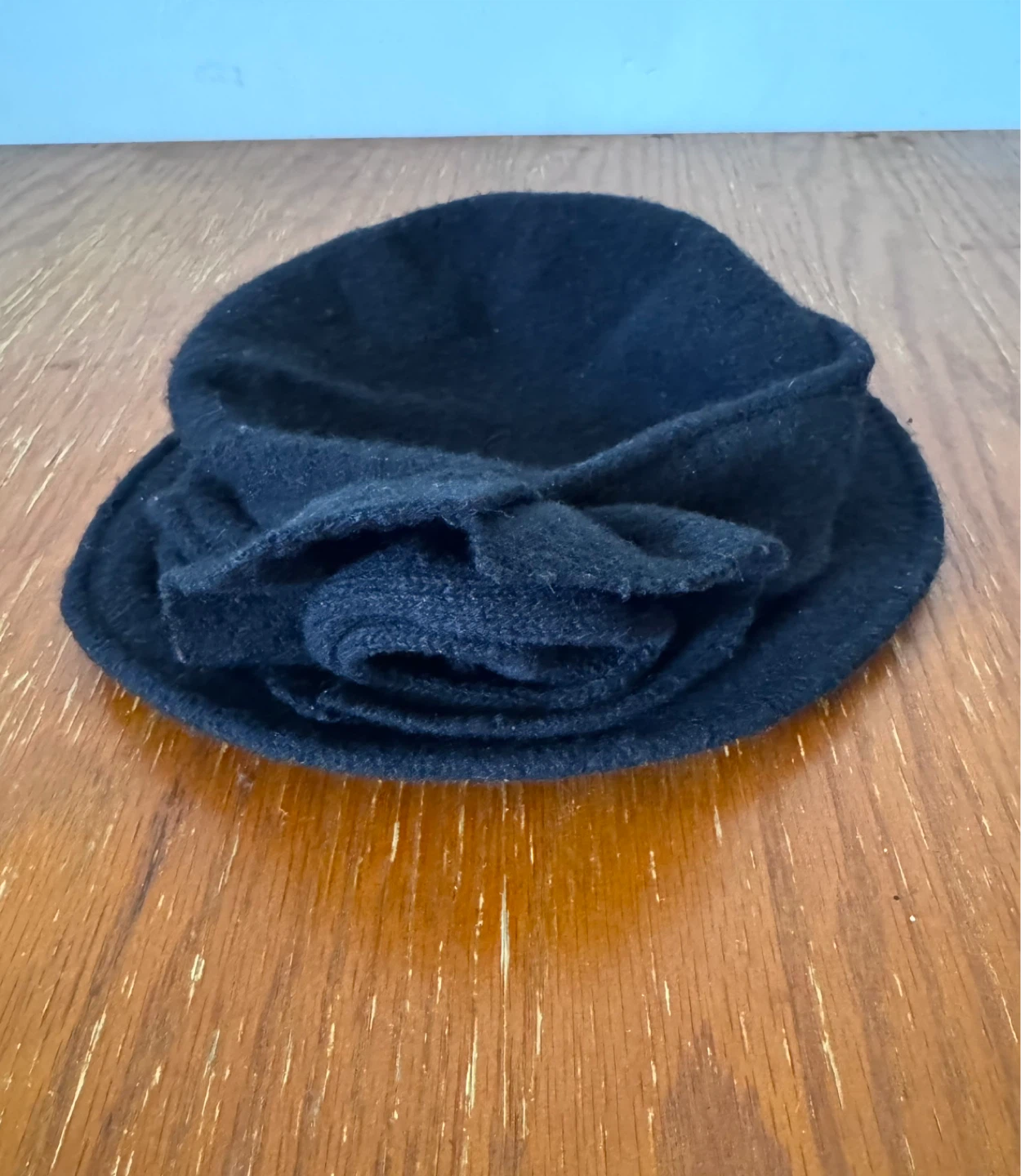 Black Flower Embellished Hat - photo 3
