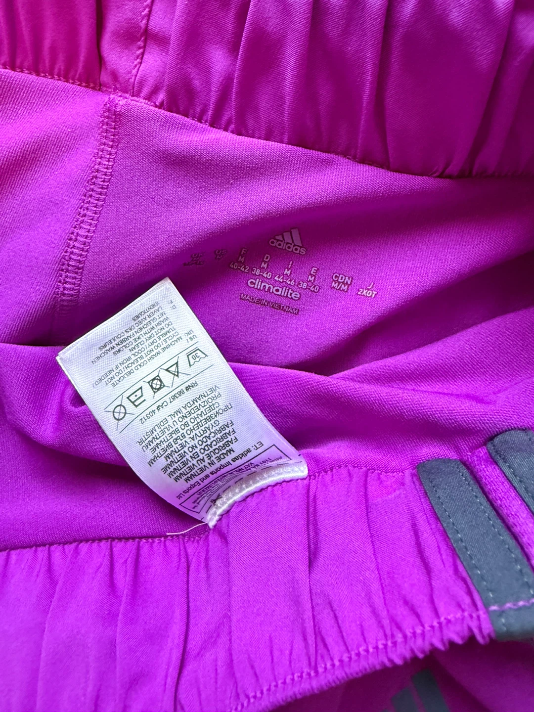 Adidas & Under Armour Women's Athletic Shorts Bundle - photo 2
