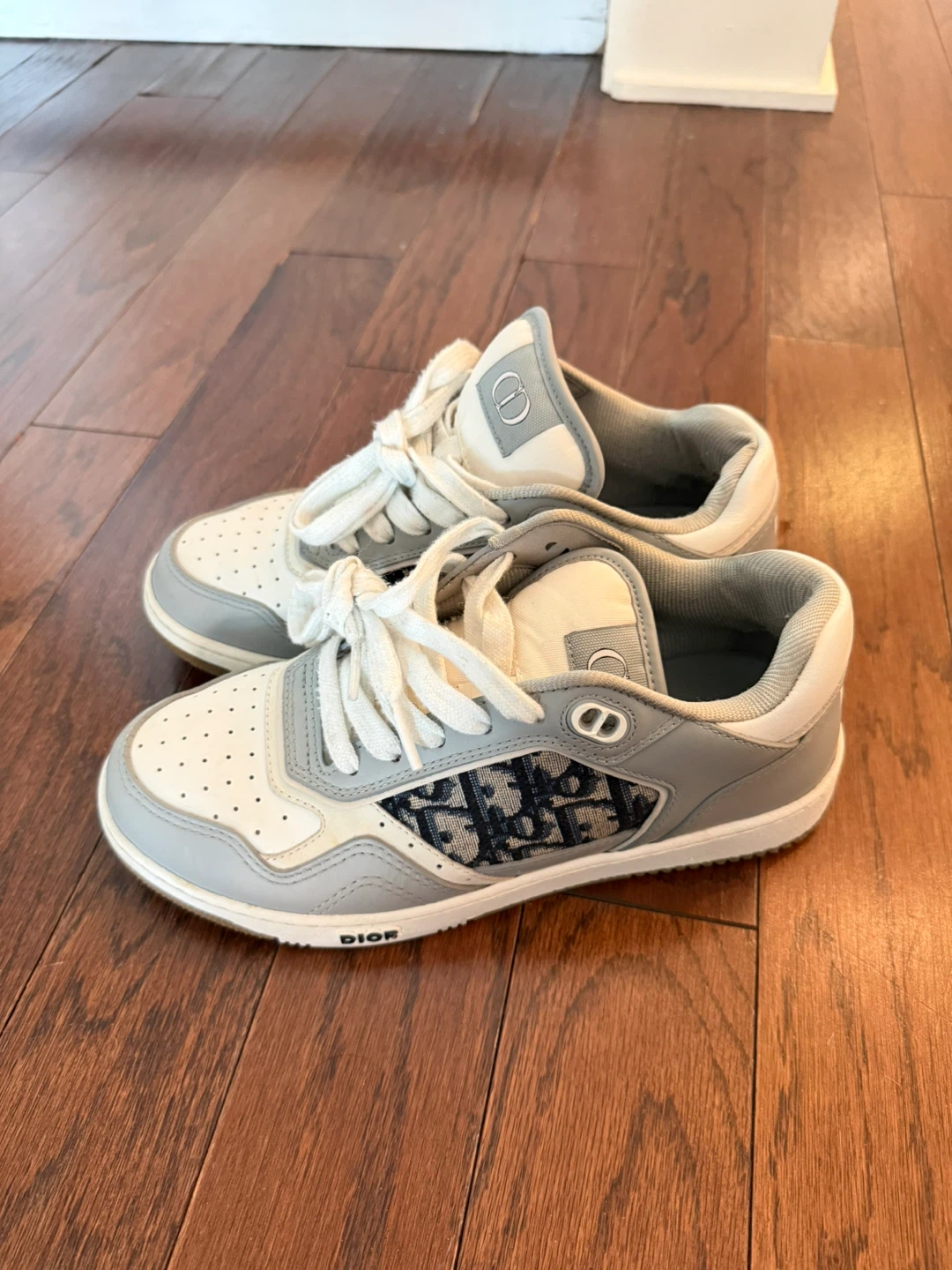 DIOR B27 Sneakers