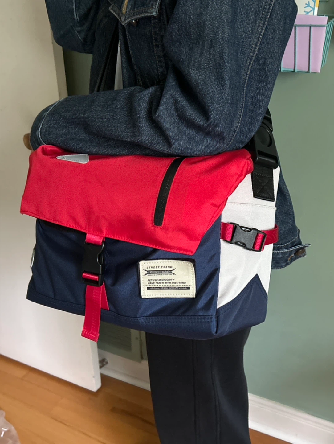 StreetTrend Shoulder Bag