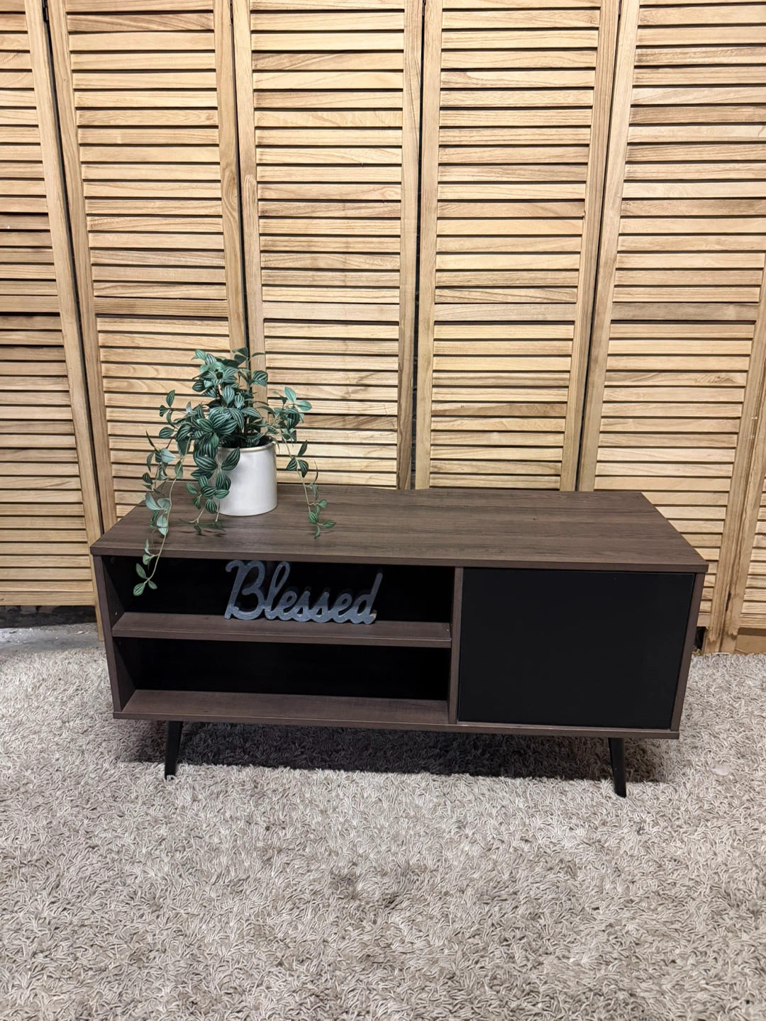 Mid Century Modern TV Stand - photo 2