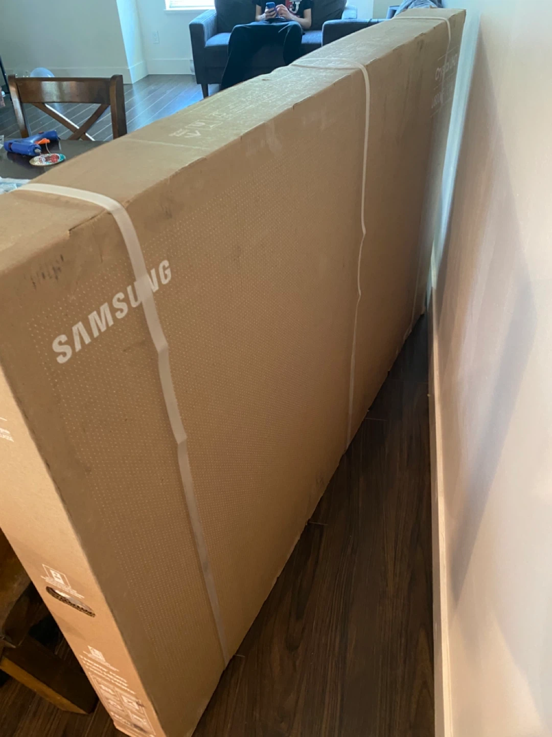 Samsung 70" Crystal UHD U8000F TV - photo 2
