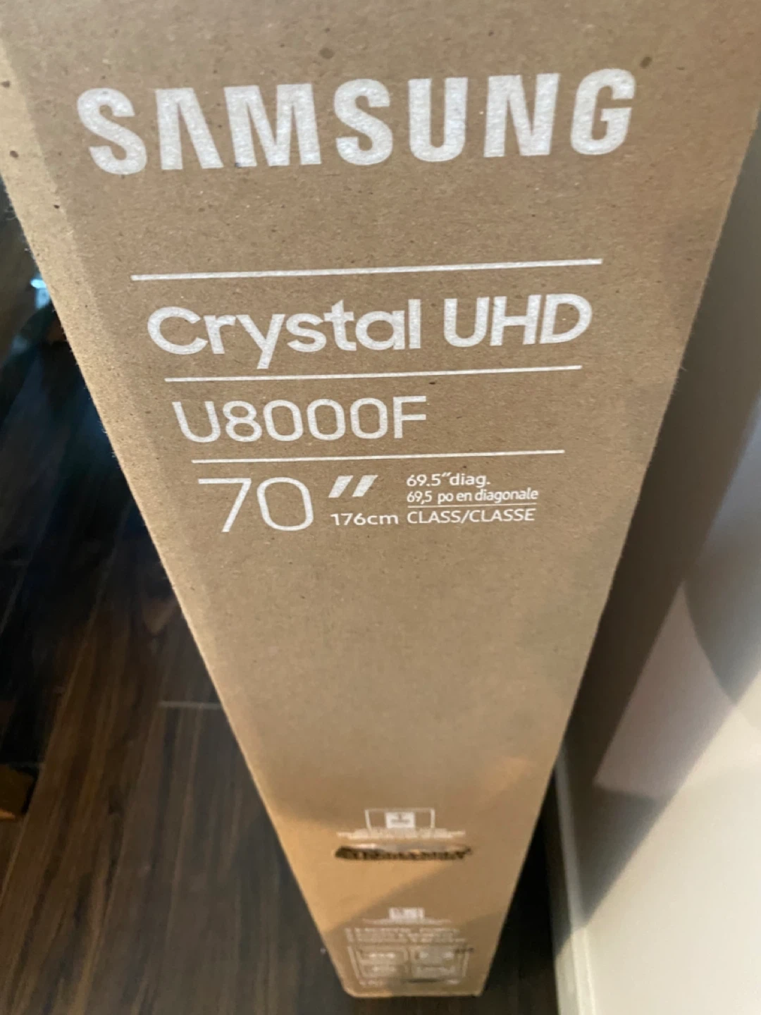 Samsung 70" Crystal UHD U8000F TV - photo 3