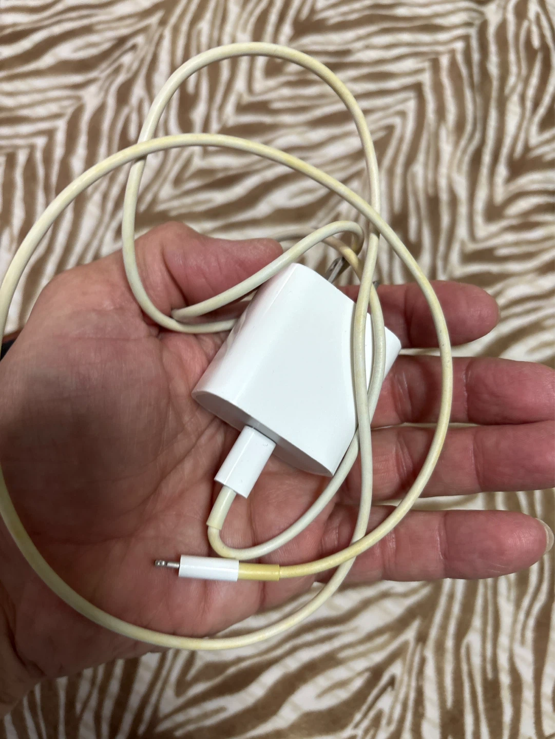 Apple iPhone 11with Charger and cover - photo 5