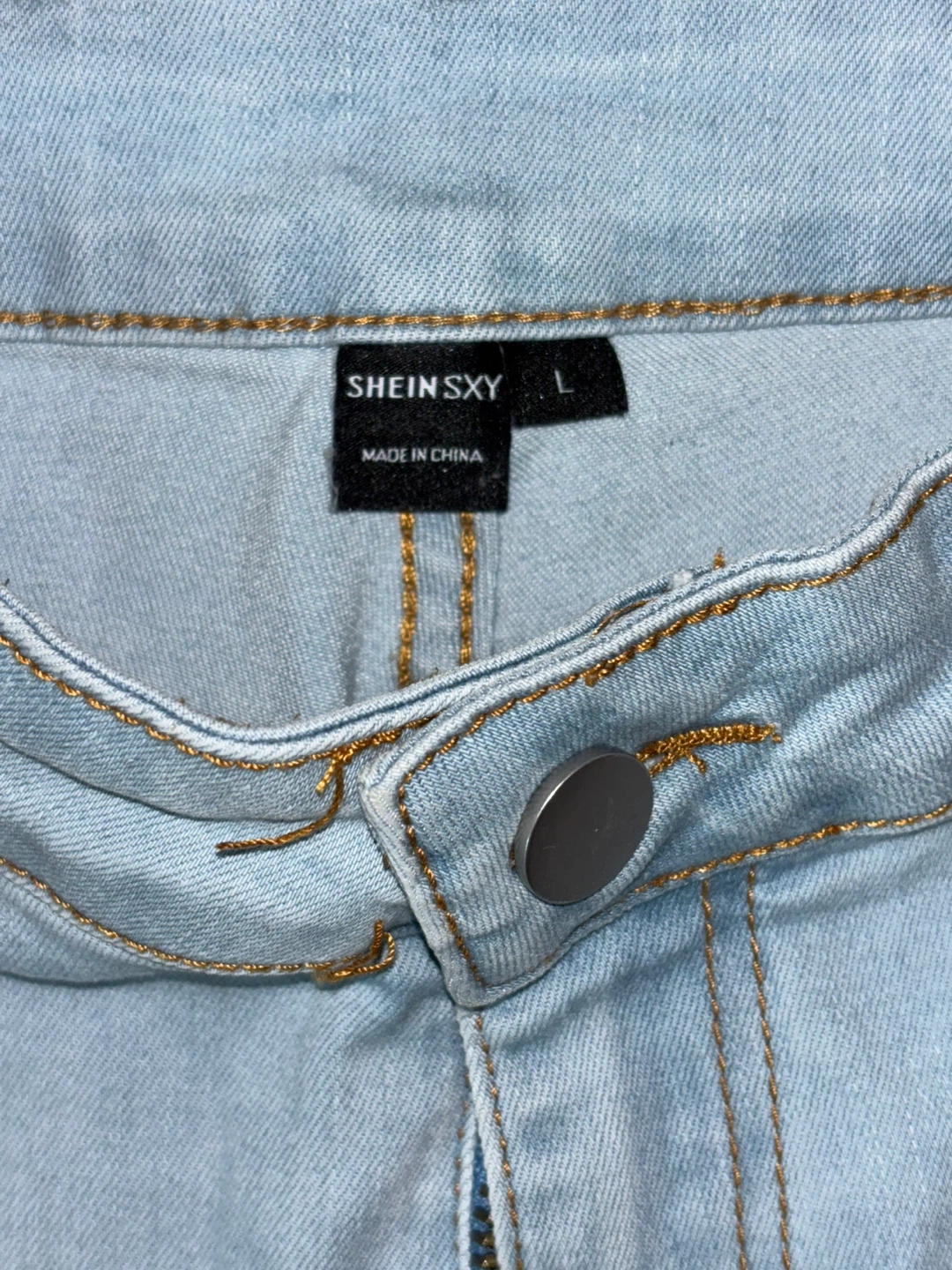SHEIN SXY Light Wash Frayed Denim Shorts Size L - photo 3