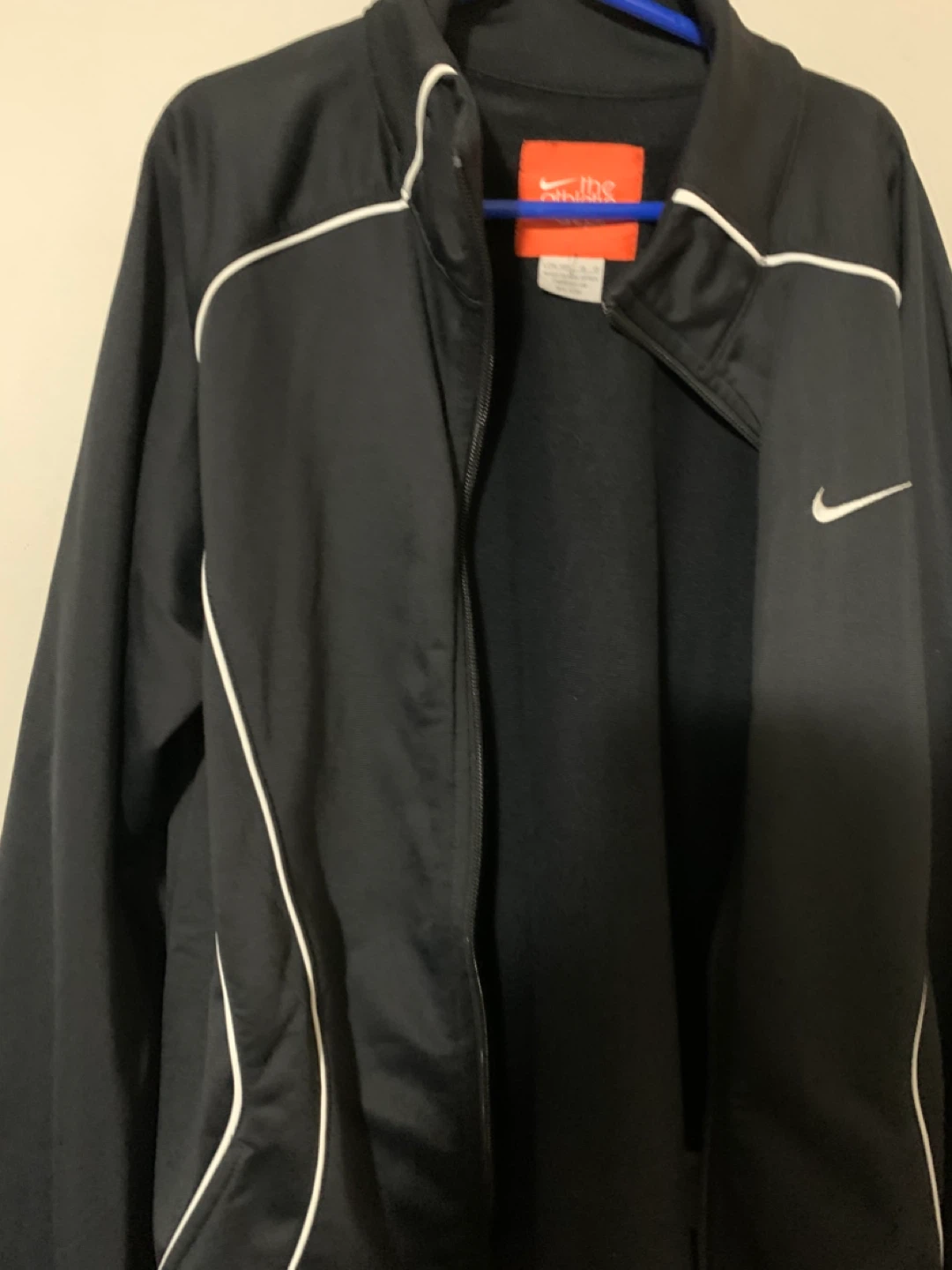 $10 Nike jacket ( G 14/16)
