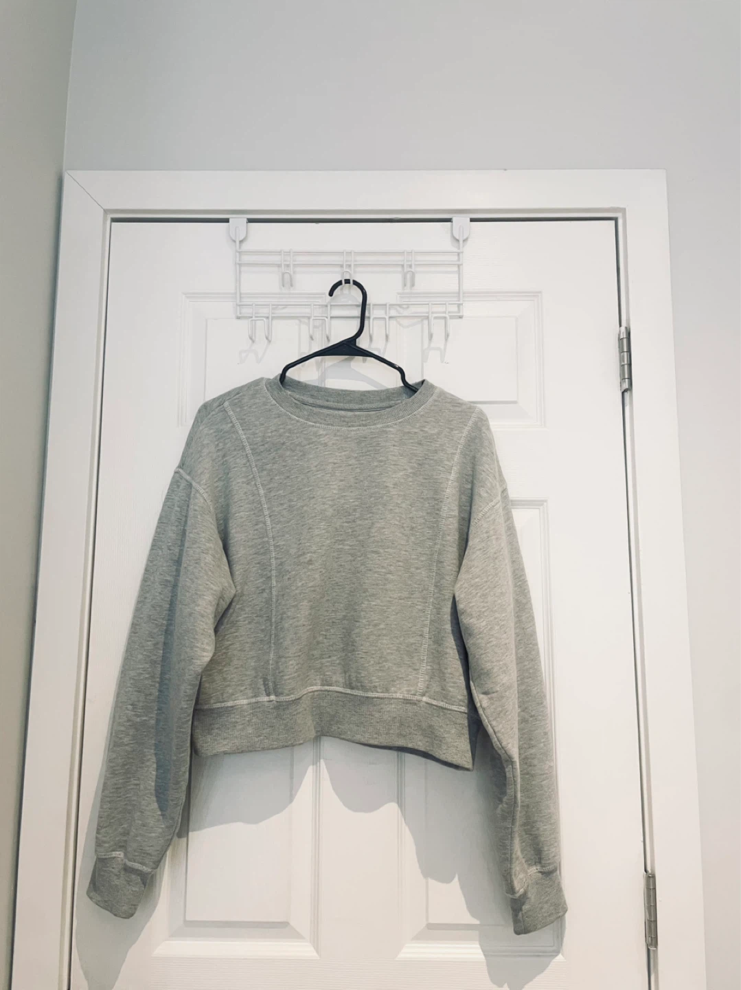 Oversized Grey Crewneck Cropped Sweatshirt