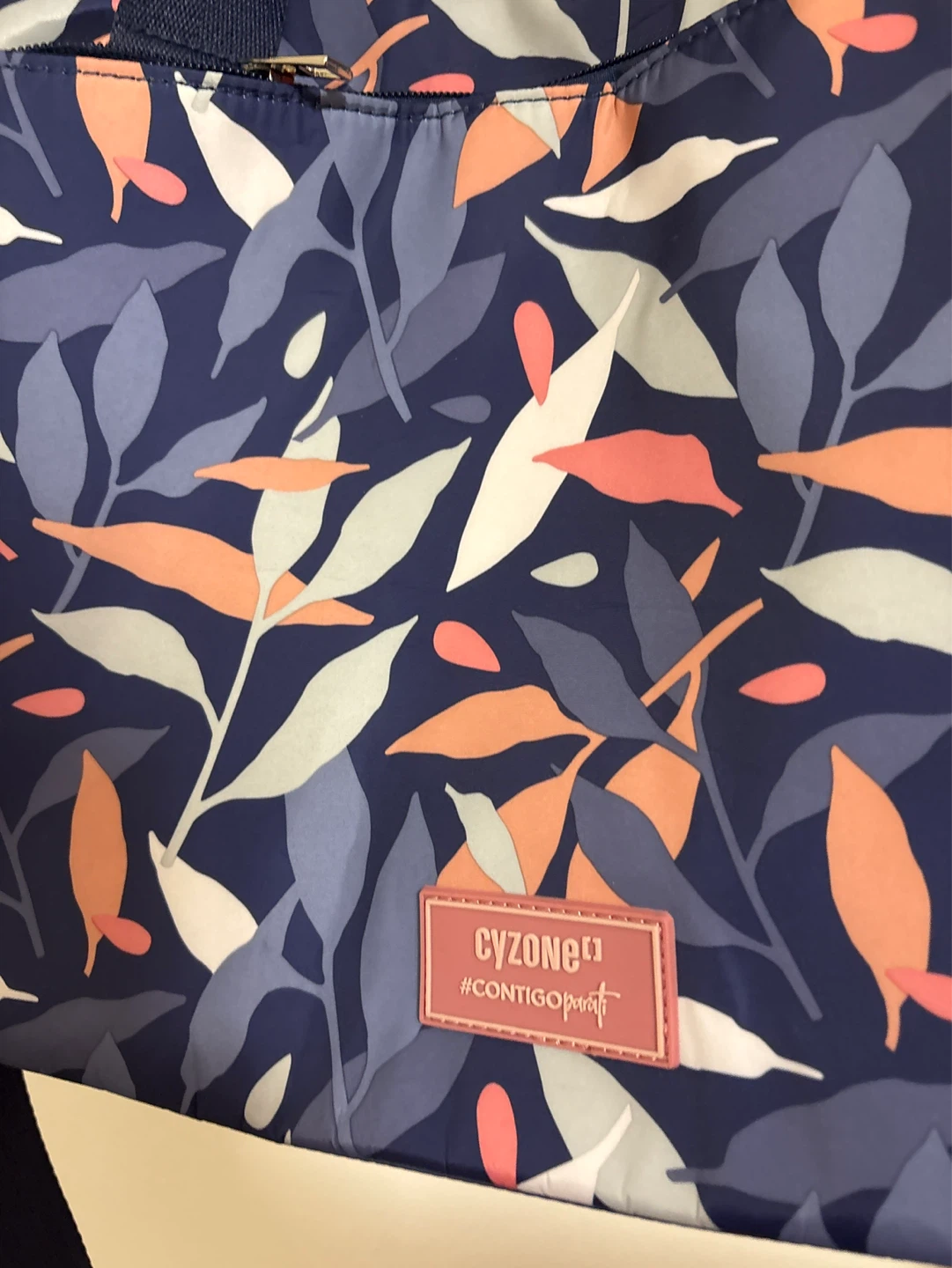 CYZONE Floral Print Duffel Bag - photo 2