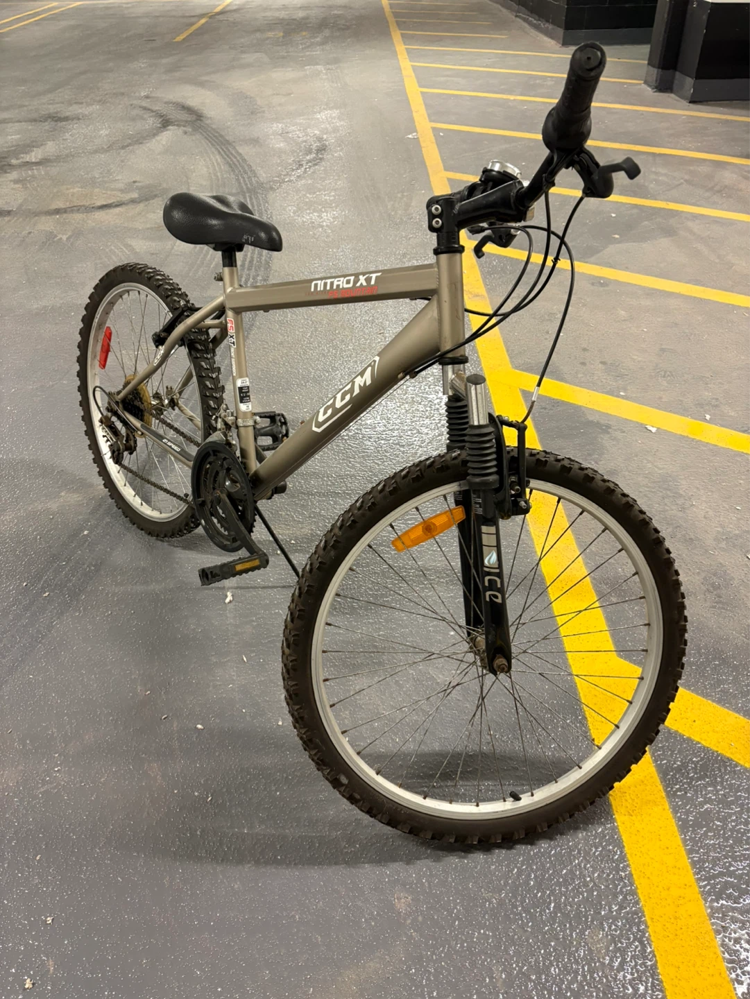 CCM Nitro XT Mountain Bike - photo 3