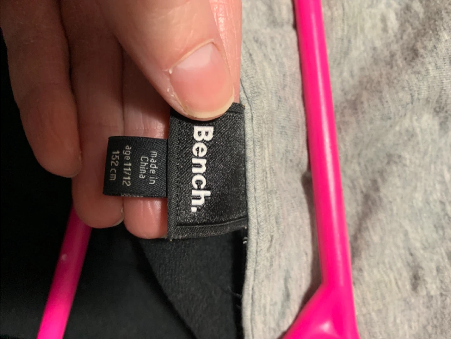 $10 bench hoodie (age 11/12) - photo 3