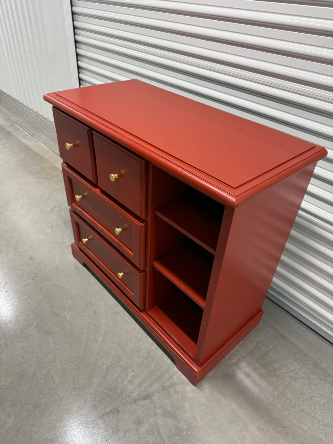 🚨Free Delivery NJ/NY Red Pepper Solid Wood Dresser - 4 Drawers - photo 3