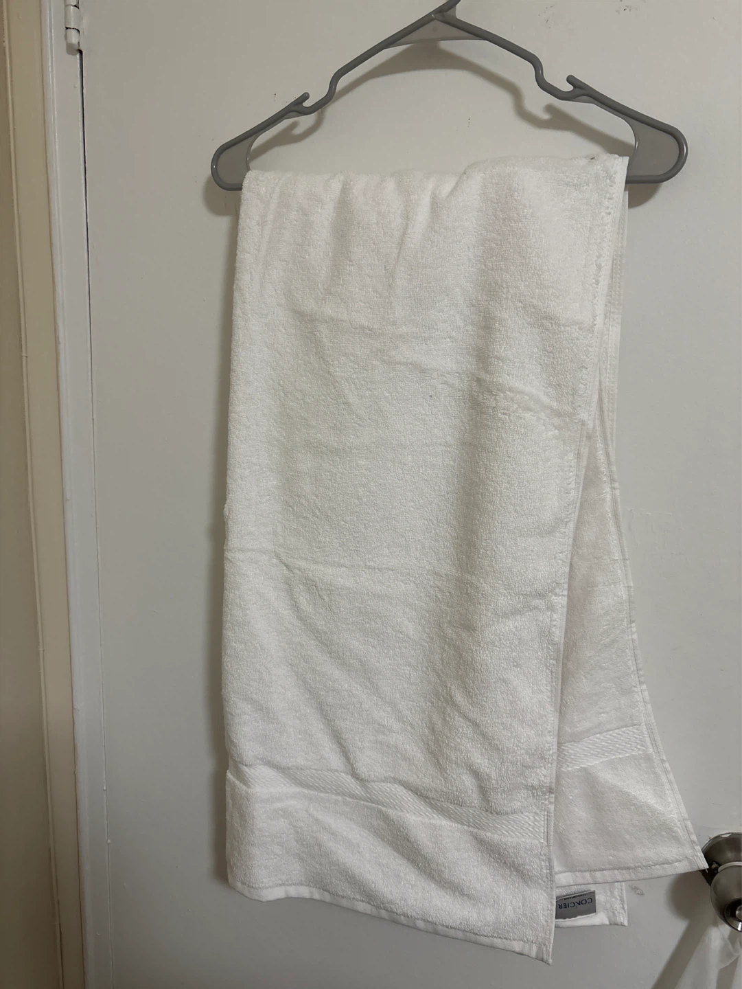 Concier White Bath Towel