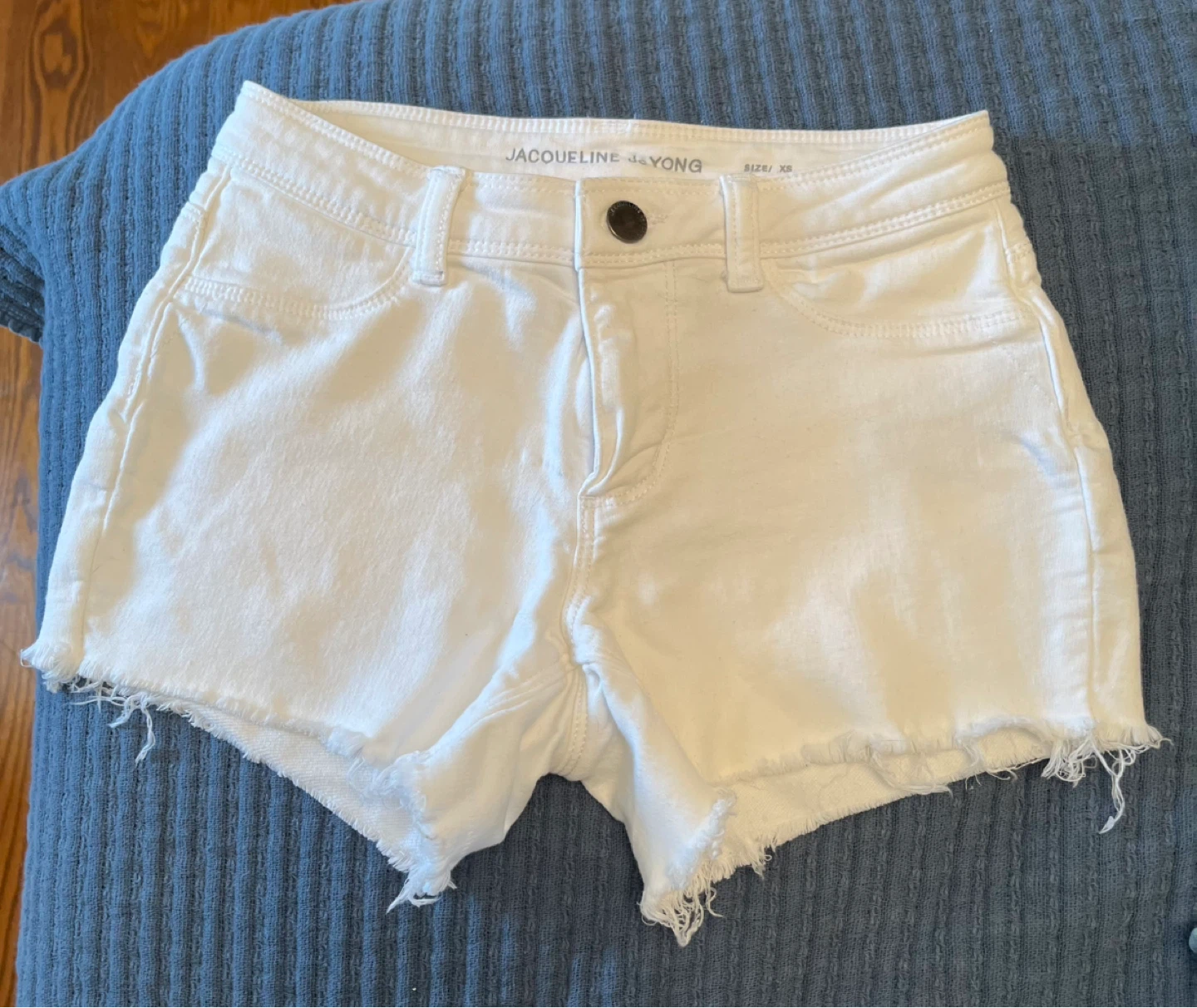 Jacqueline de Yong White Denim Shorts
