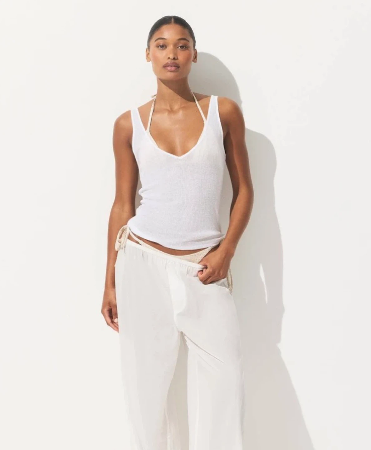 SKIMS Sheer Rib V-Neck Tank - photo 2