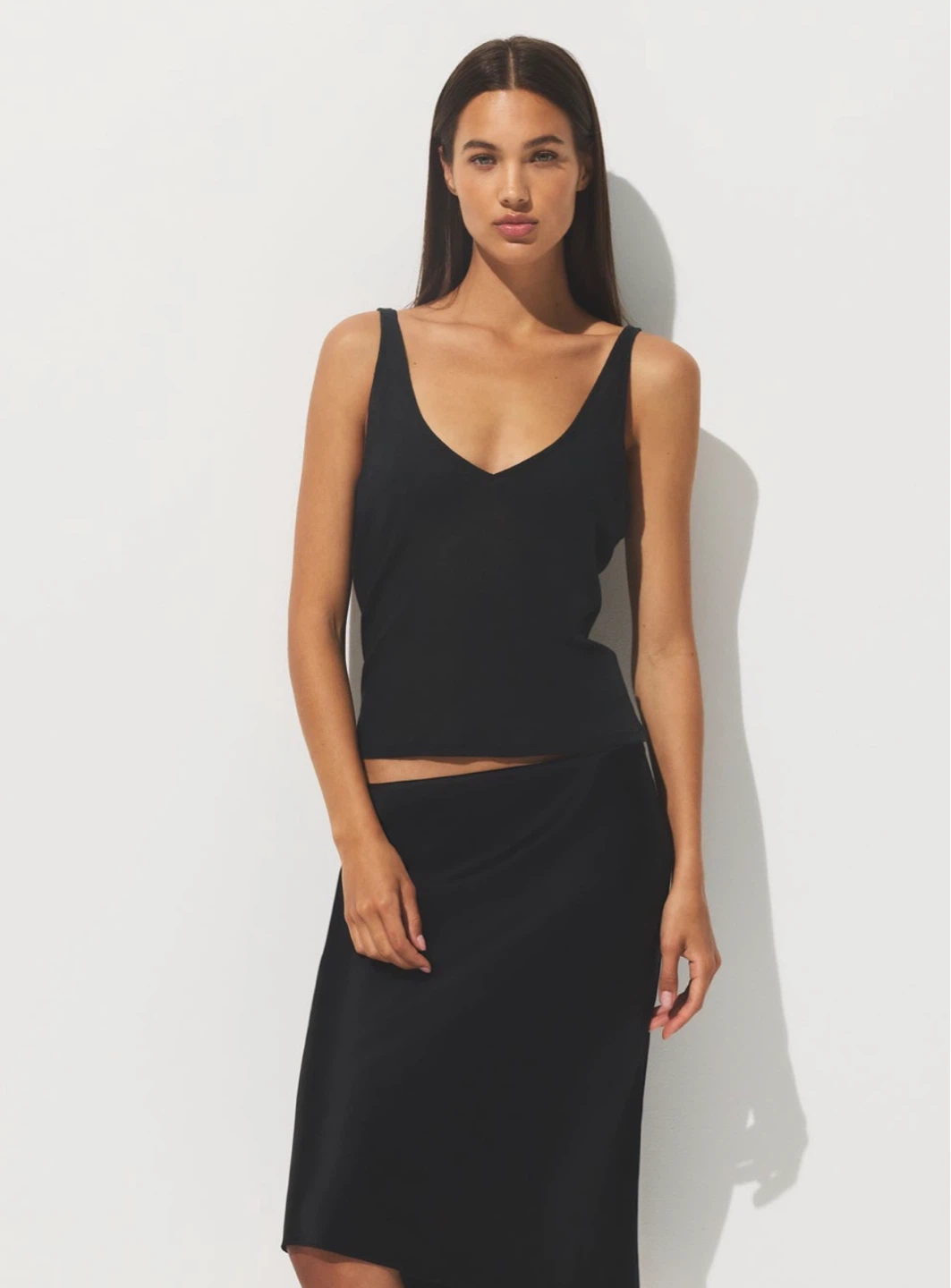 SKIMS Sheer Rib V-Neck Tank