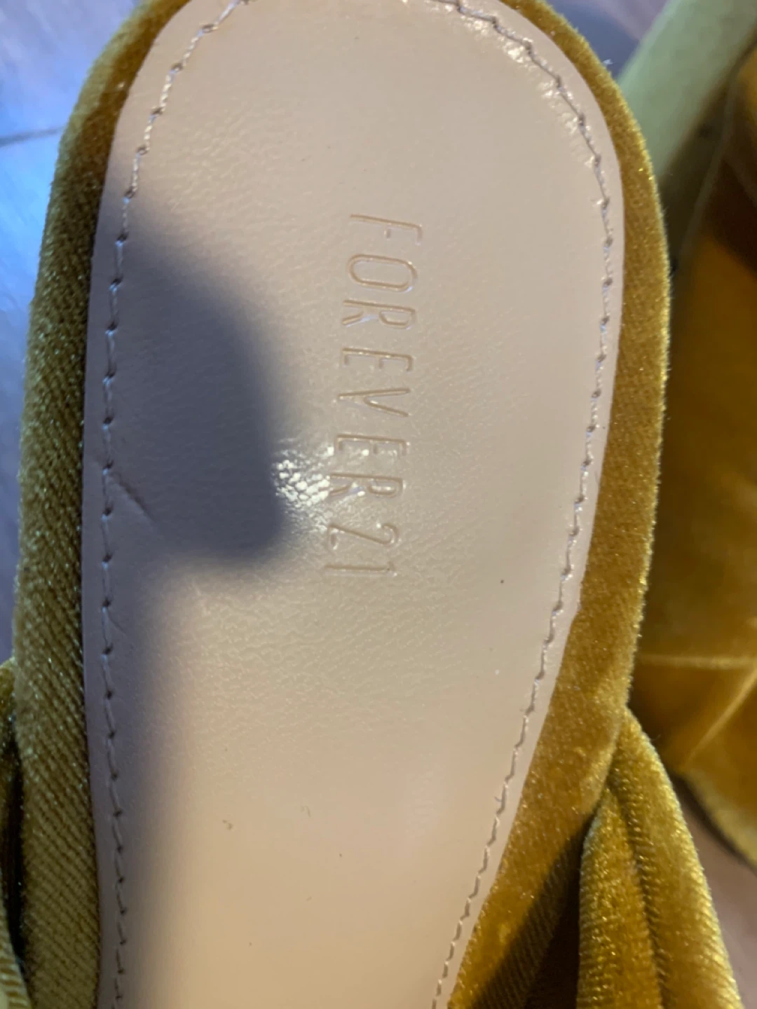 Forever 21 gold Velvet Mules - photo 3