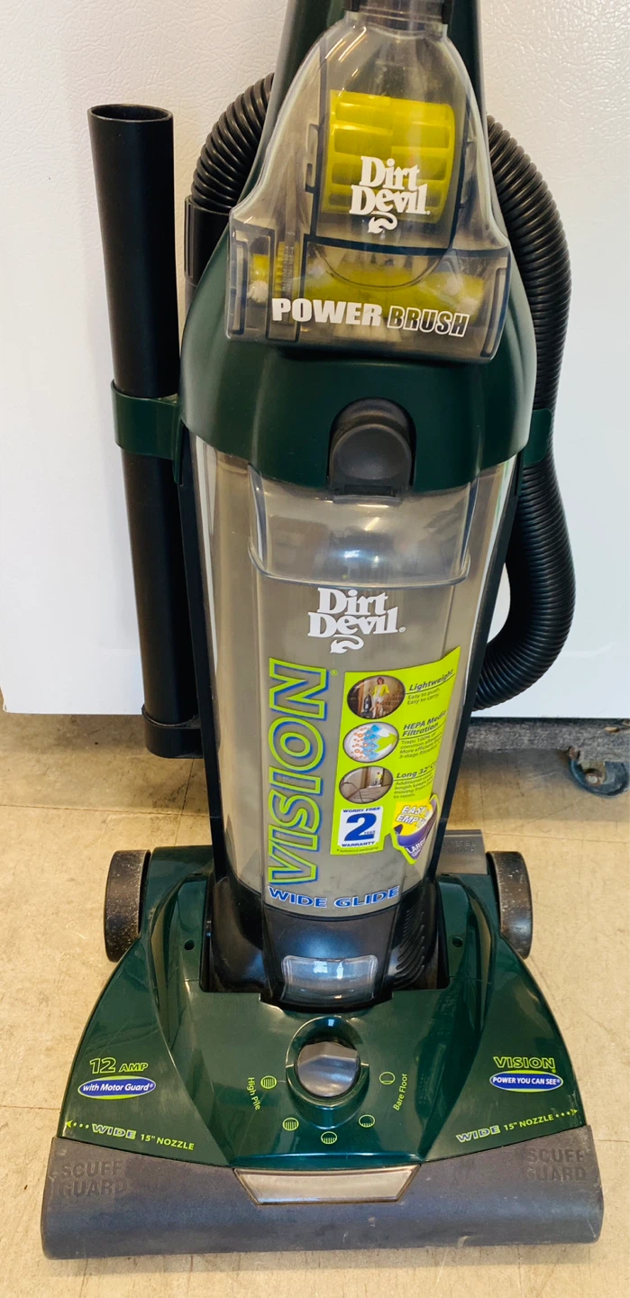Dirt Devil Upright Vacuum