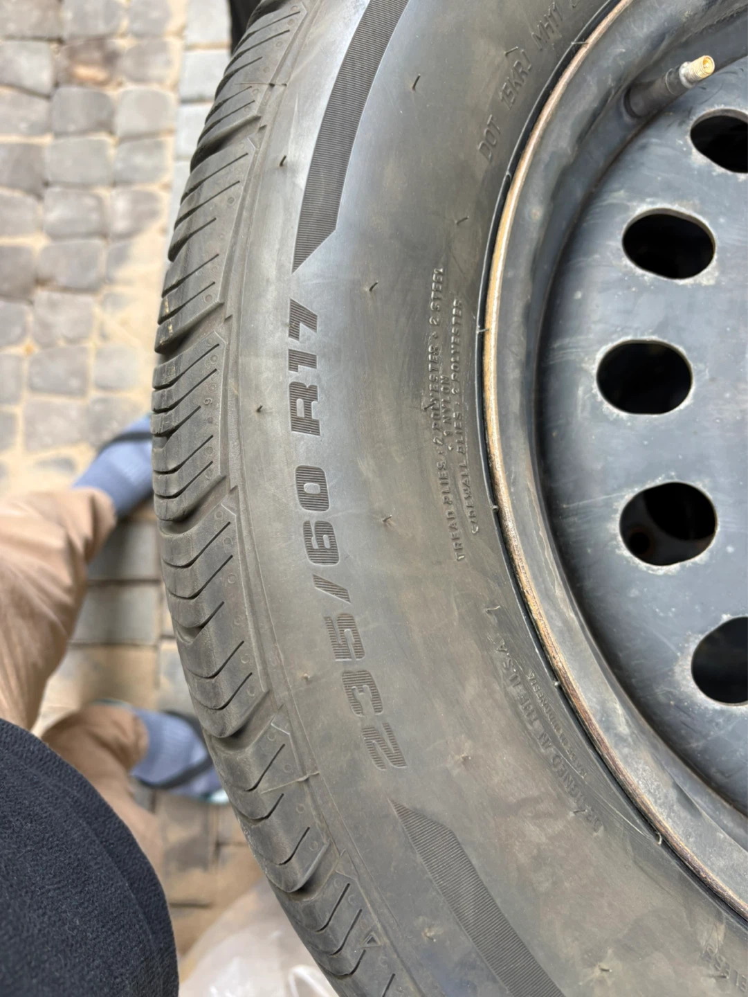 BFGoodrich Tires 235/60 R17 - photo 4