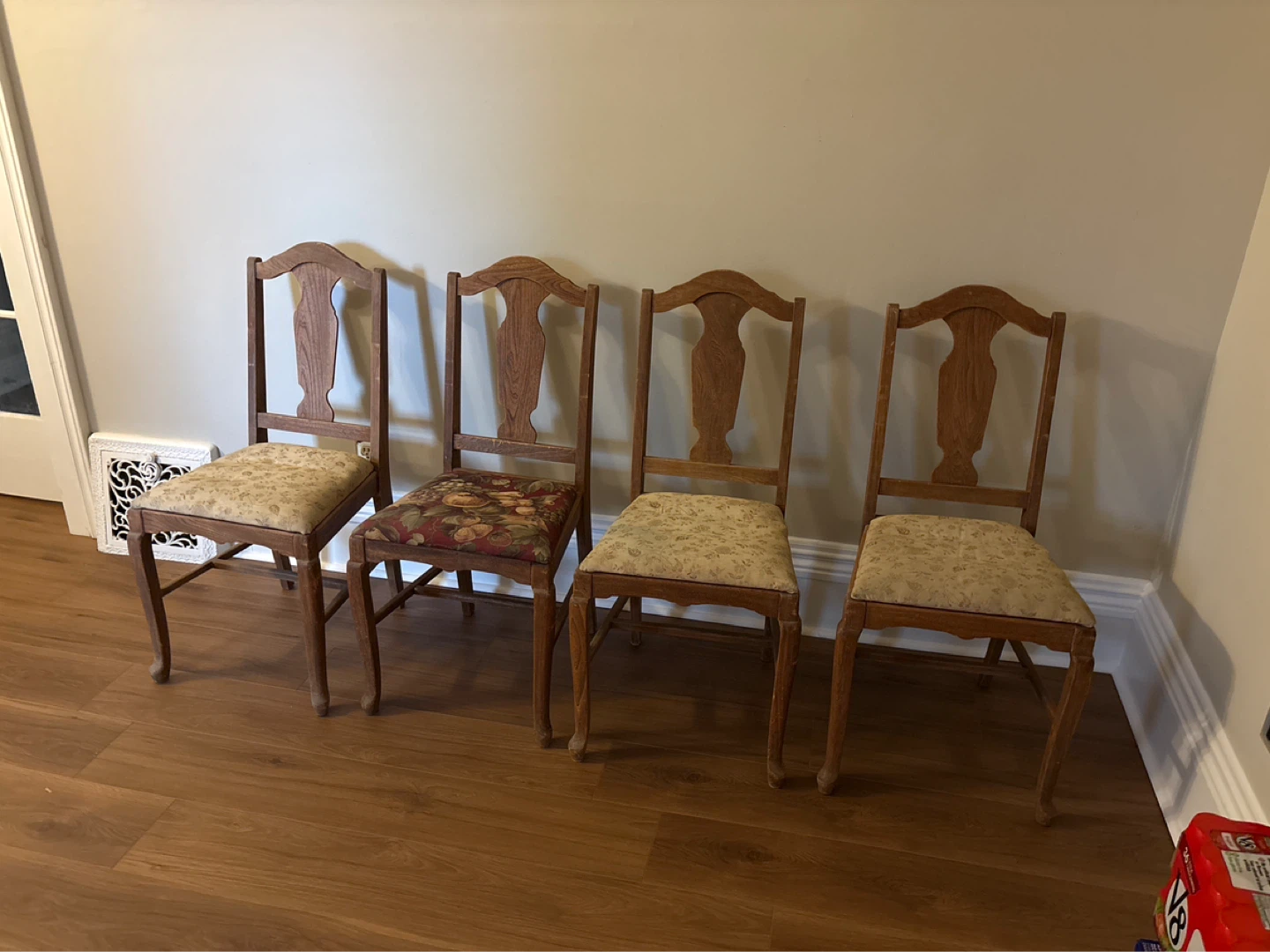 Set of 4 Wooden Dining Chairs